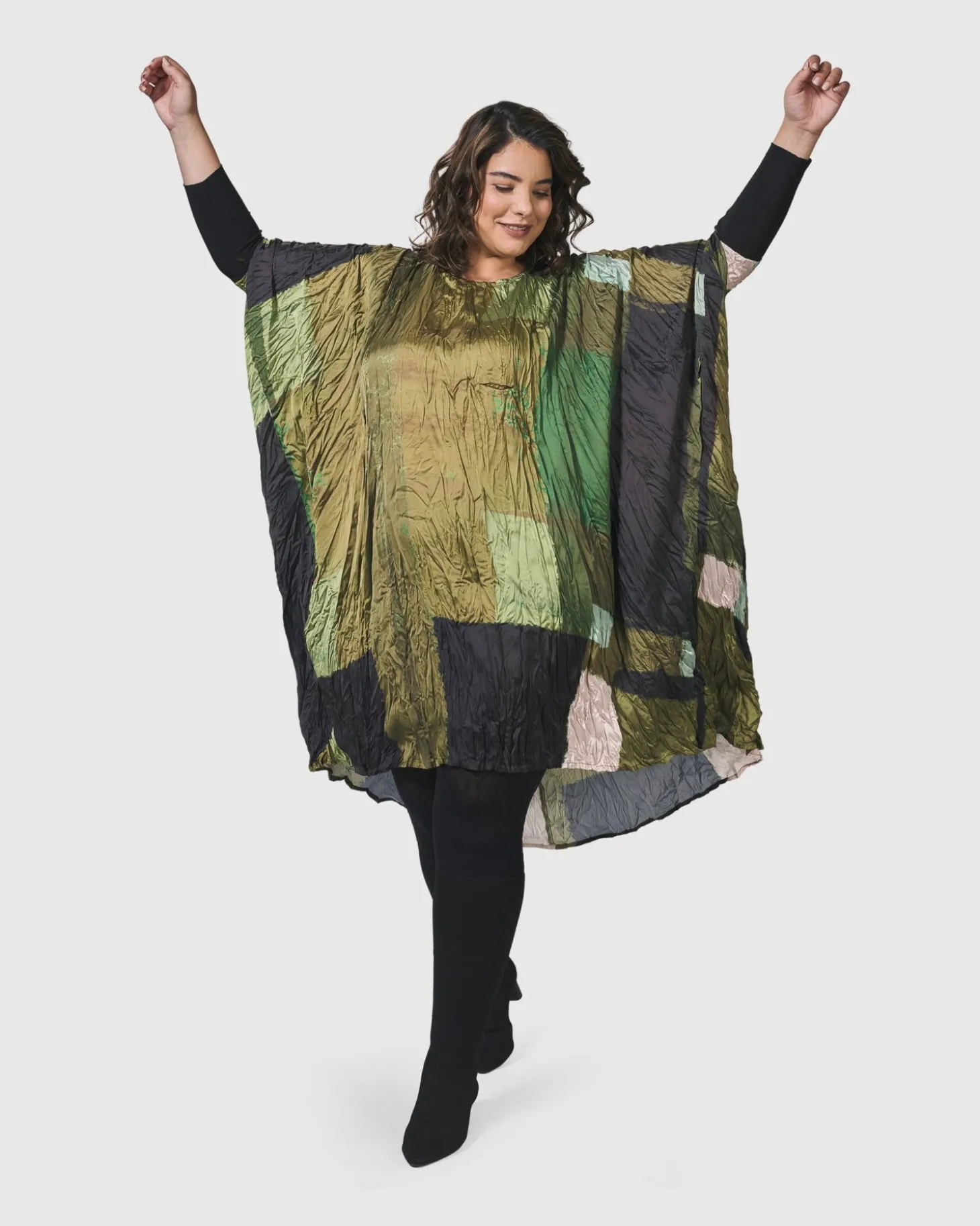 Women Alembika Al Fresco Muumuu Dress, Olive
