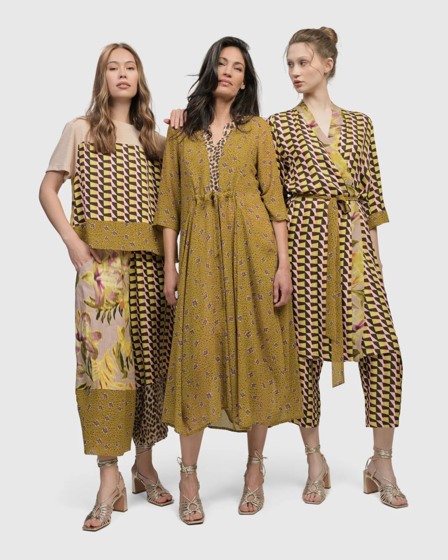 Women Alembika Amelie V-Neck Caftan, Meadow