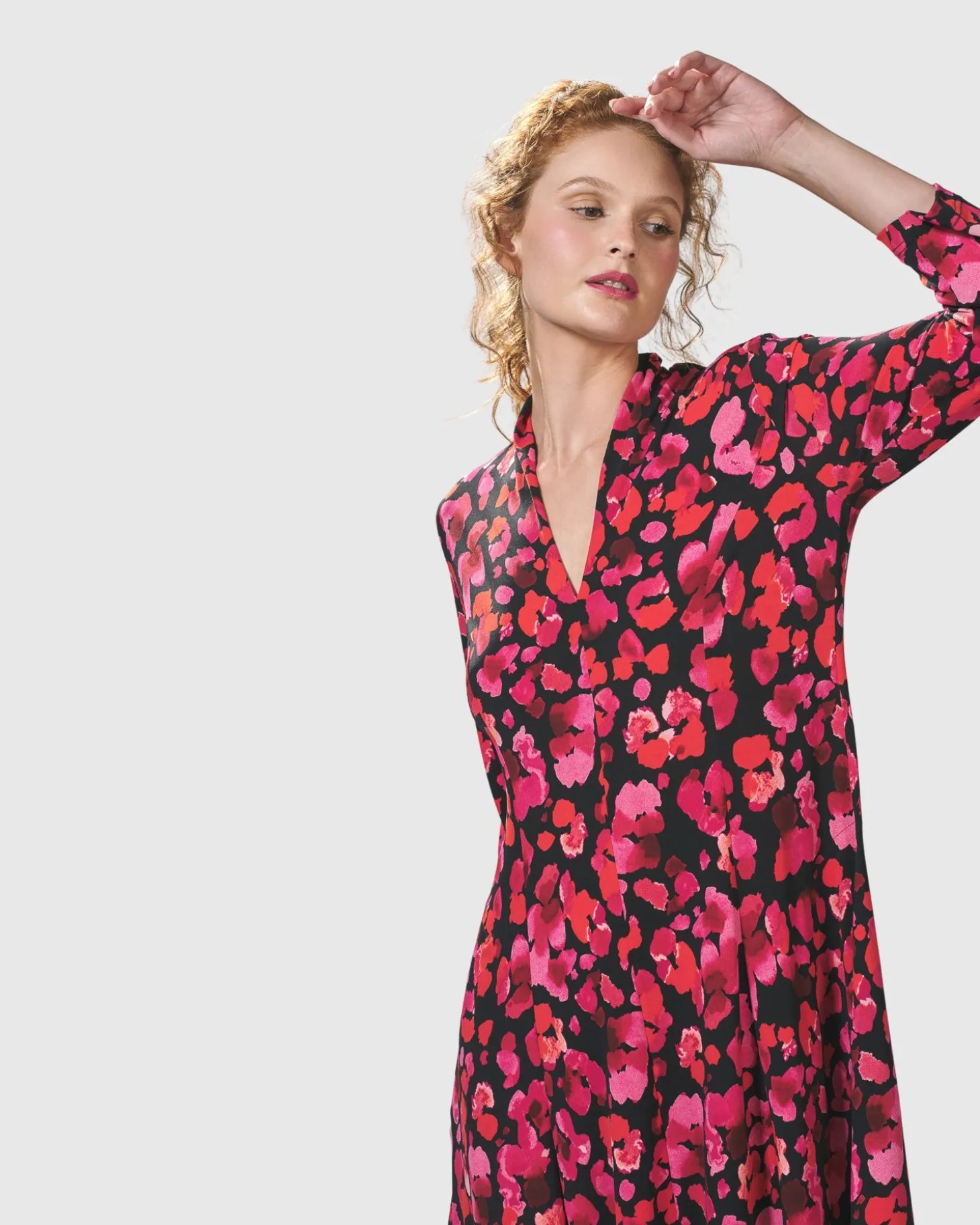 Women Alembika Begonia Cocoon Dress, Petals