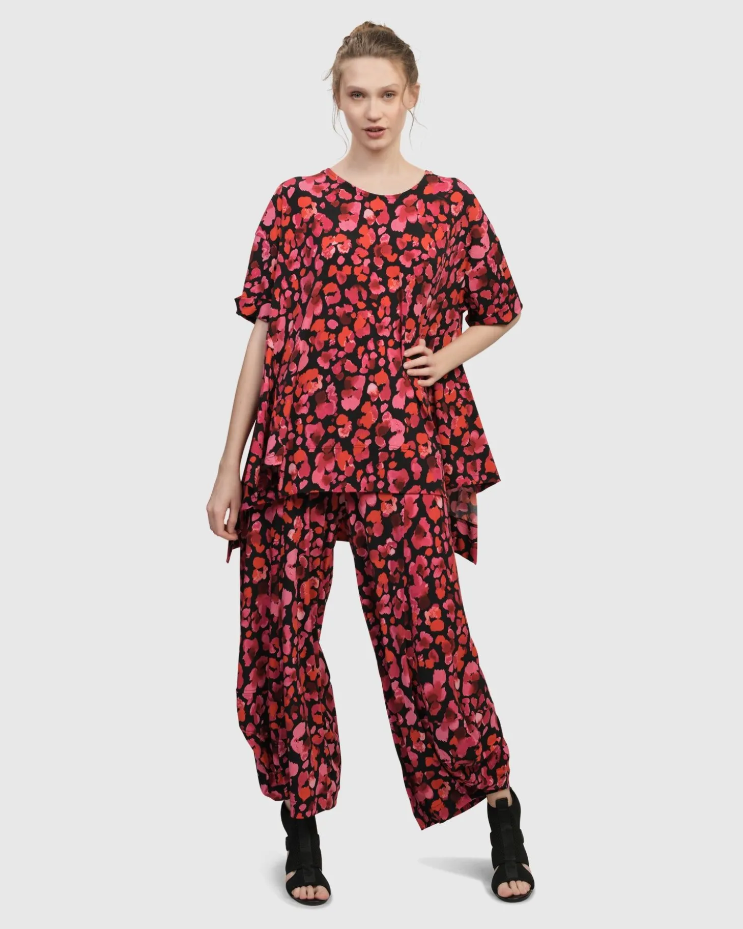 Women Alembika Begonia Punto Pants, Petals