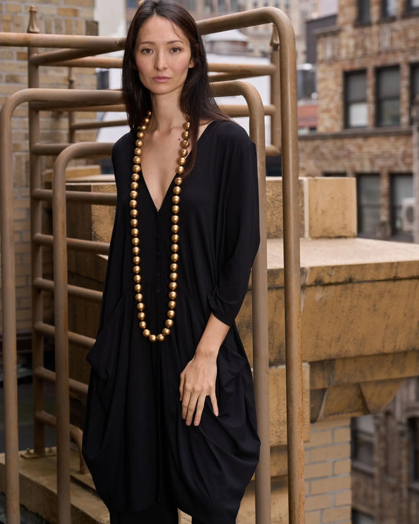 Women Alembika Big Bead Necklace, Gold