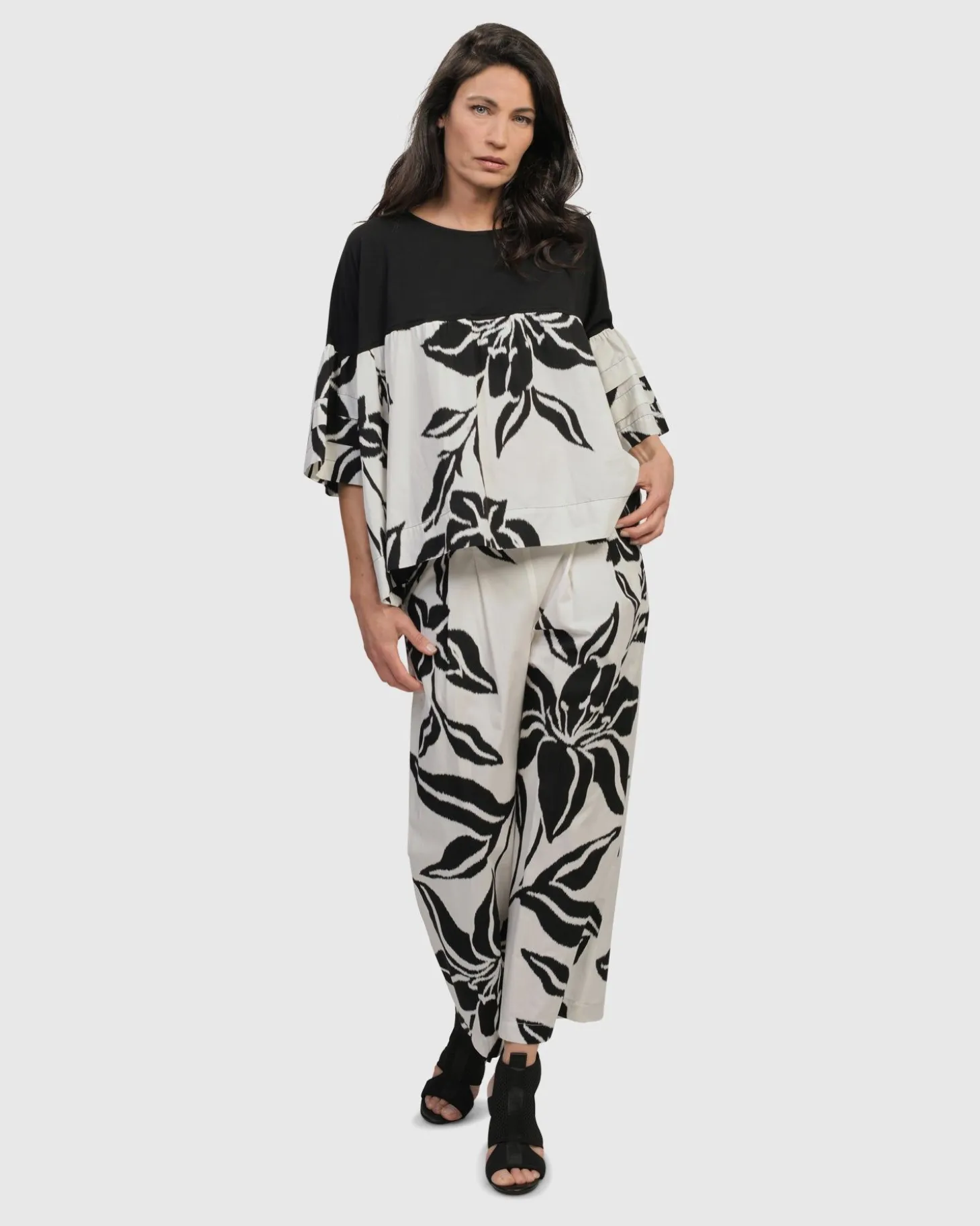 Women Alembika Botanica Cha Cha Top, Lilly