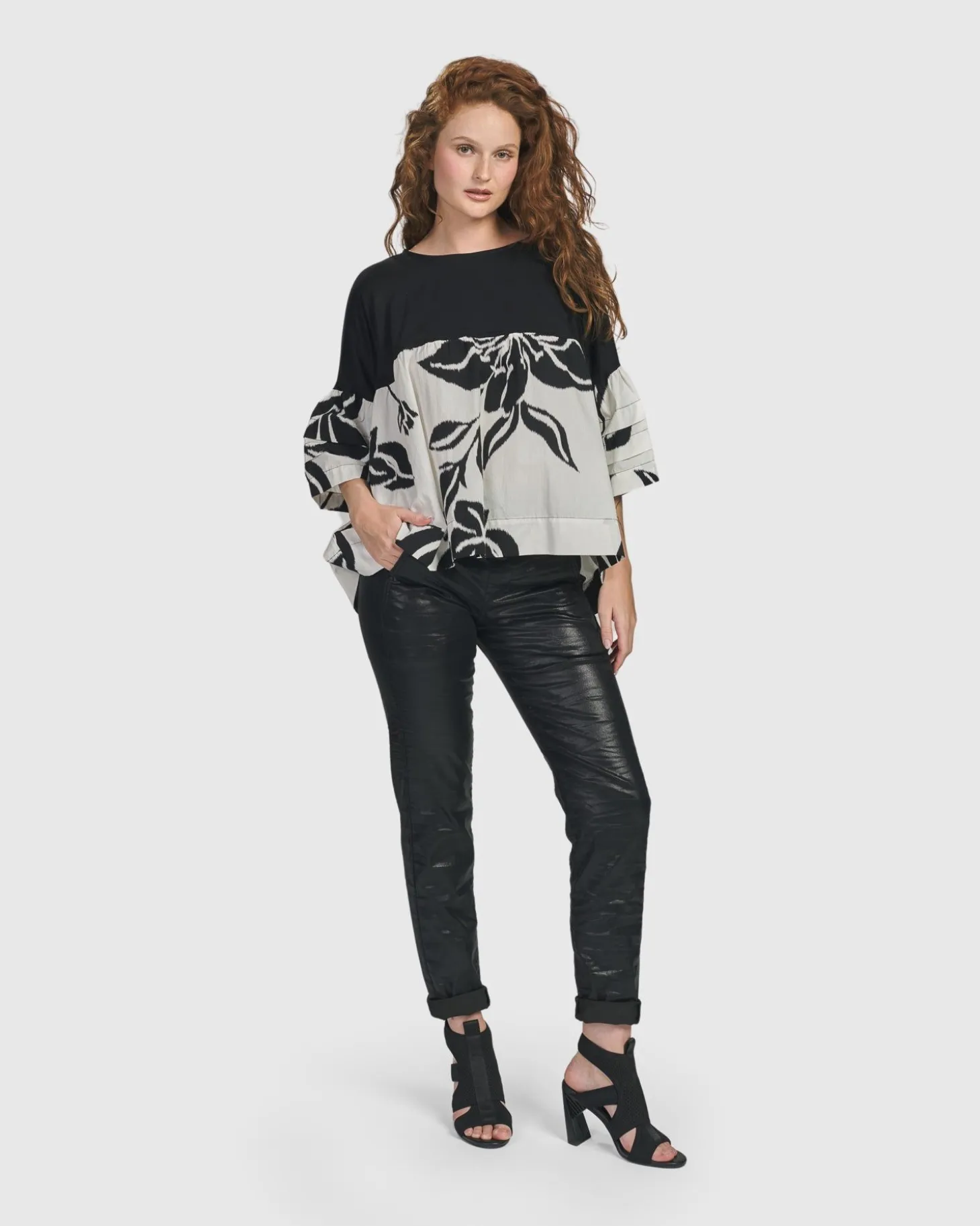 Women Alembika Botanica Cha Cha Top, Lilly