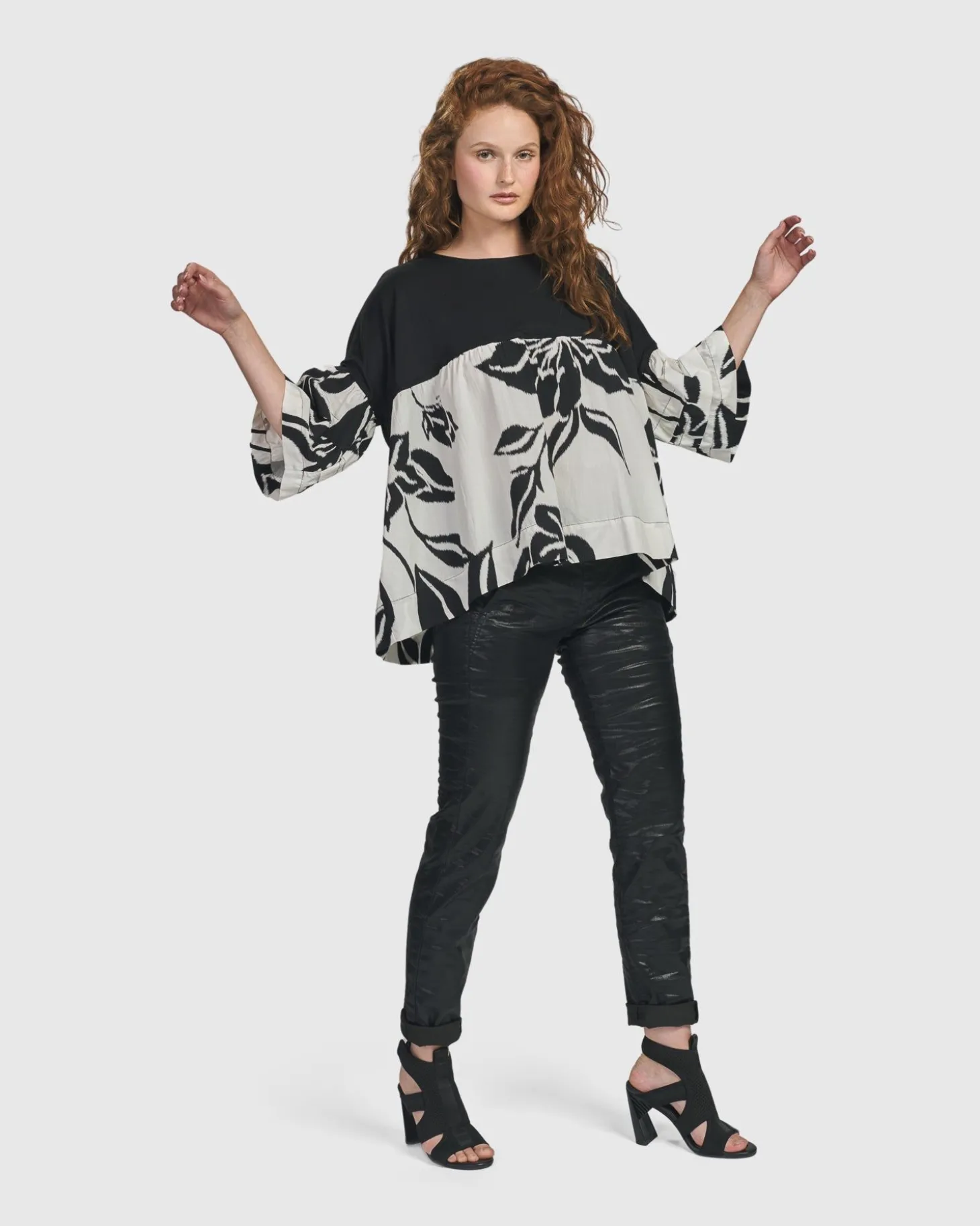 Women Alembika Botanica Cha Cha Top, Lilly