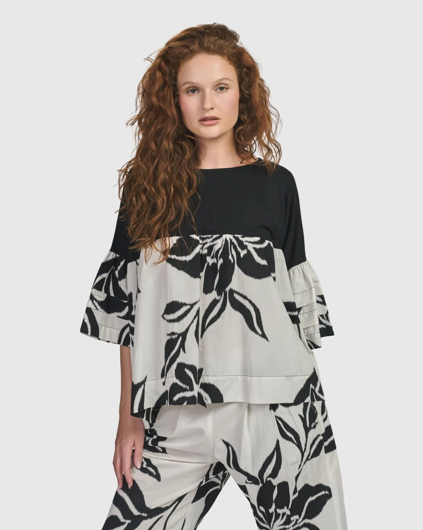Women Alembika Botanica Cha Cha Top, Lilly