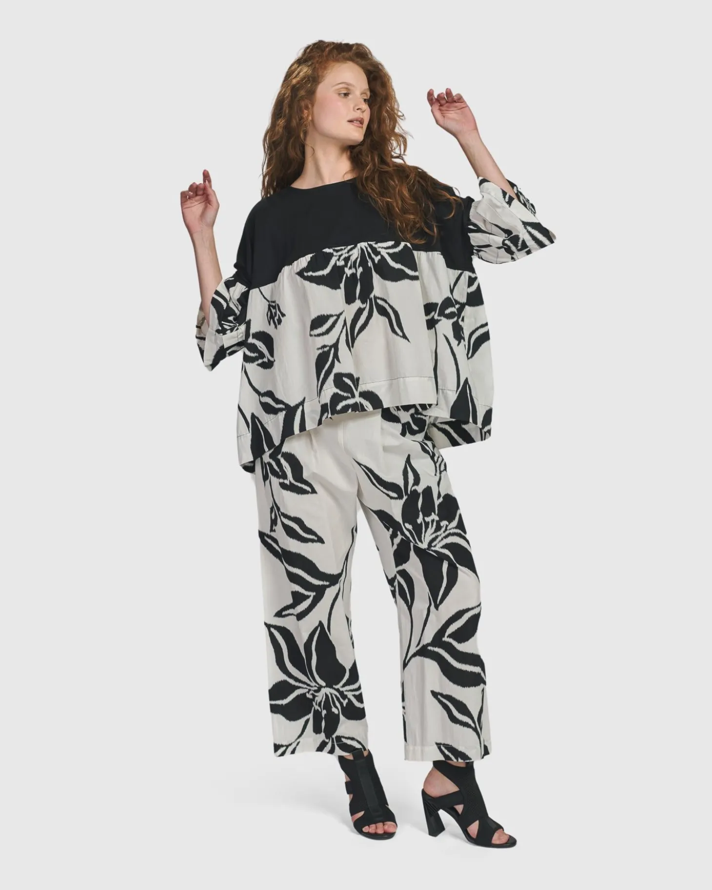 Women Alembika Botanica Cha Cha Top, Lilly