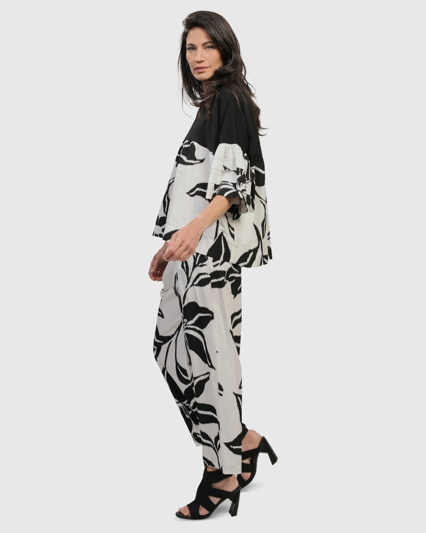 Women Alembika Botanica Straight Leg Pants, Lilly