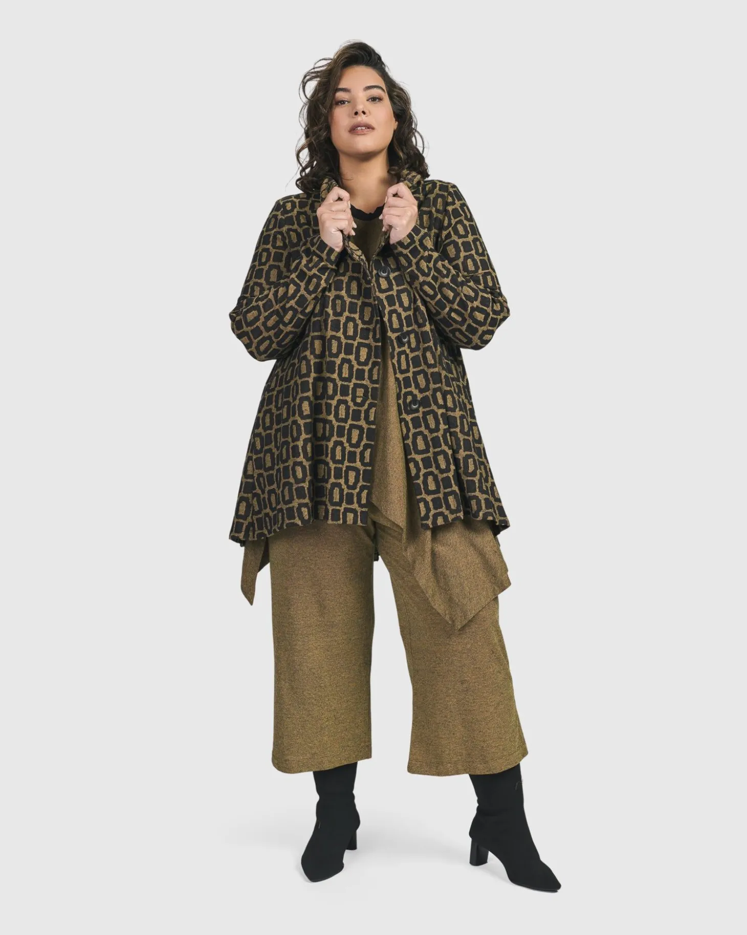 Women Alembika Boutique Swing Jacket, Ochre