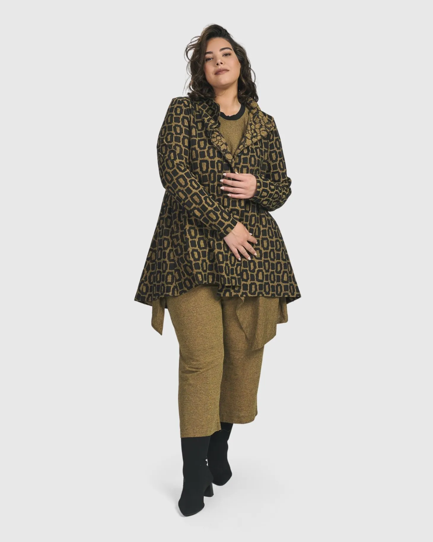 Women Alembika Boutique Swing Jacket, Ochre
