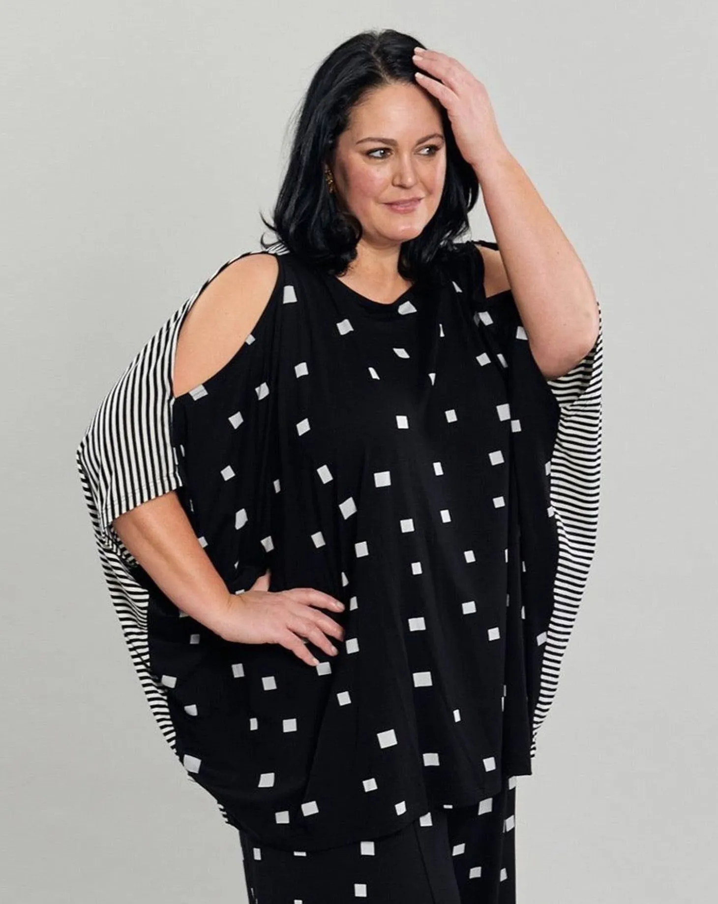 Women Alembika Boxy Dolman Cutout Top, Squares