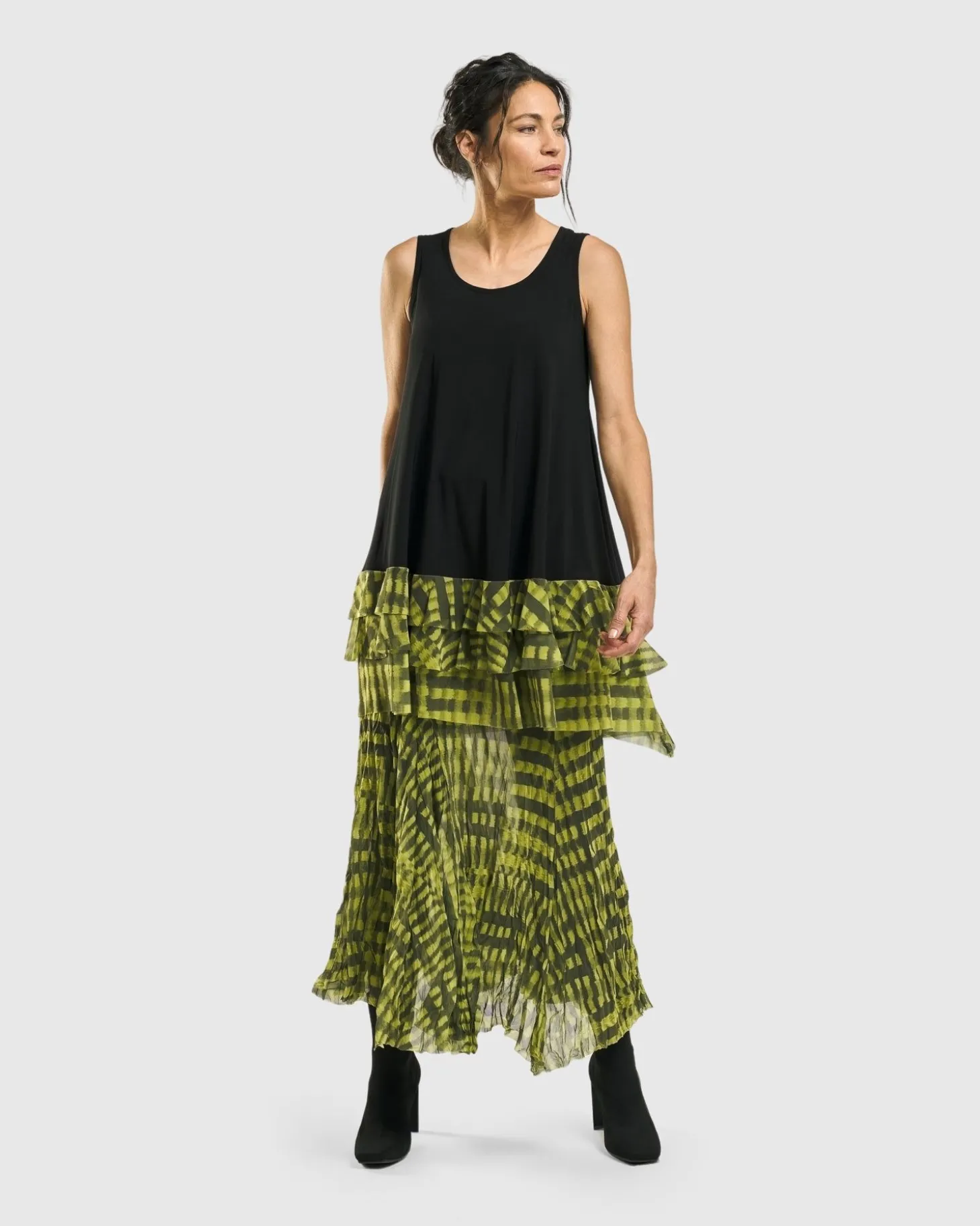 Women Alembika Busy Bee Sleeveless Tunic Top, Yellow