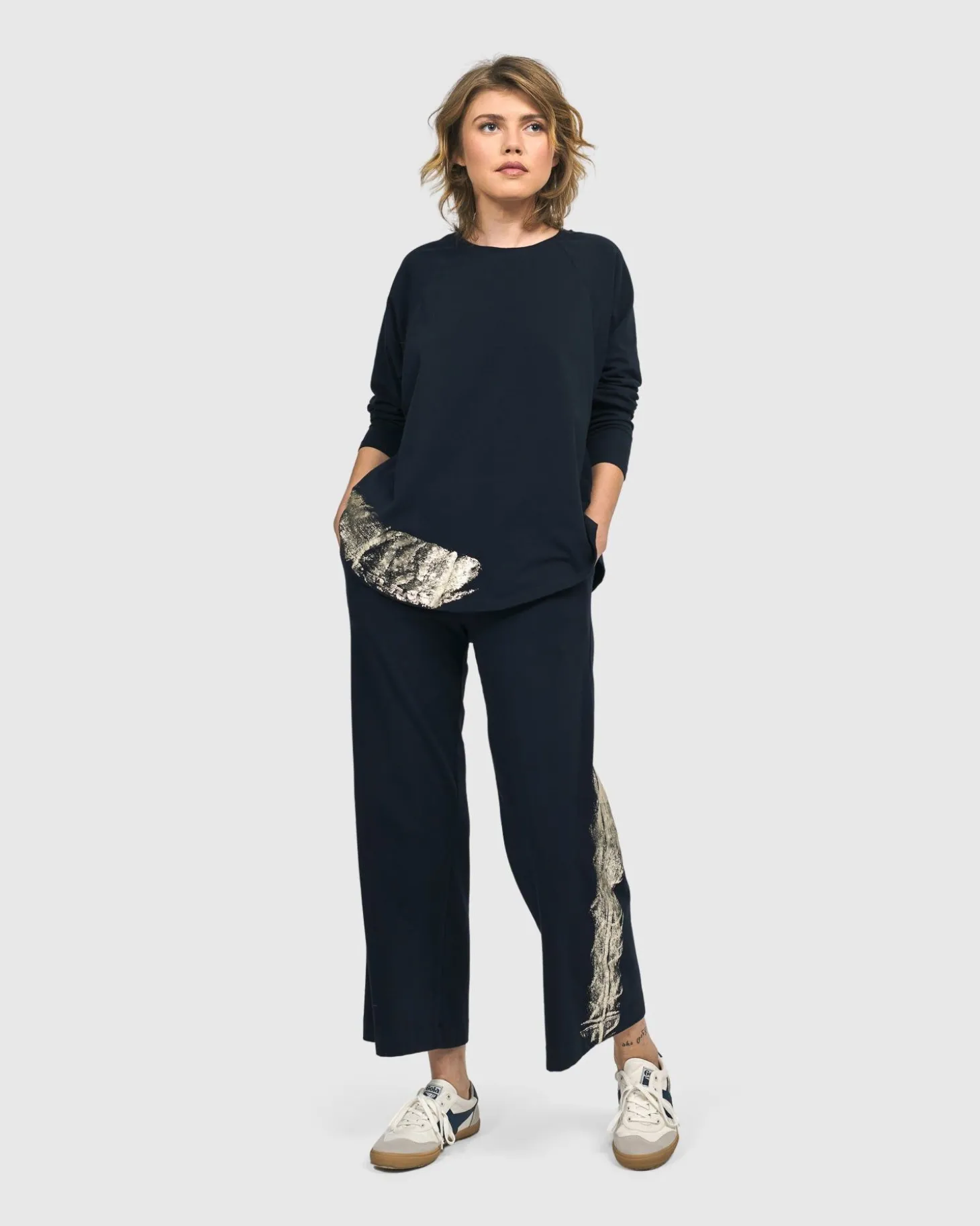 Women Alembika Calumet Relaxed Top, Navy