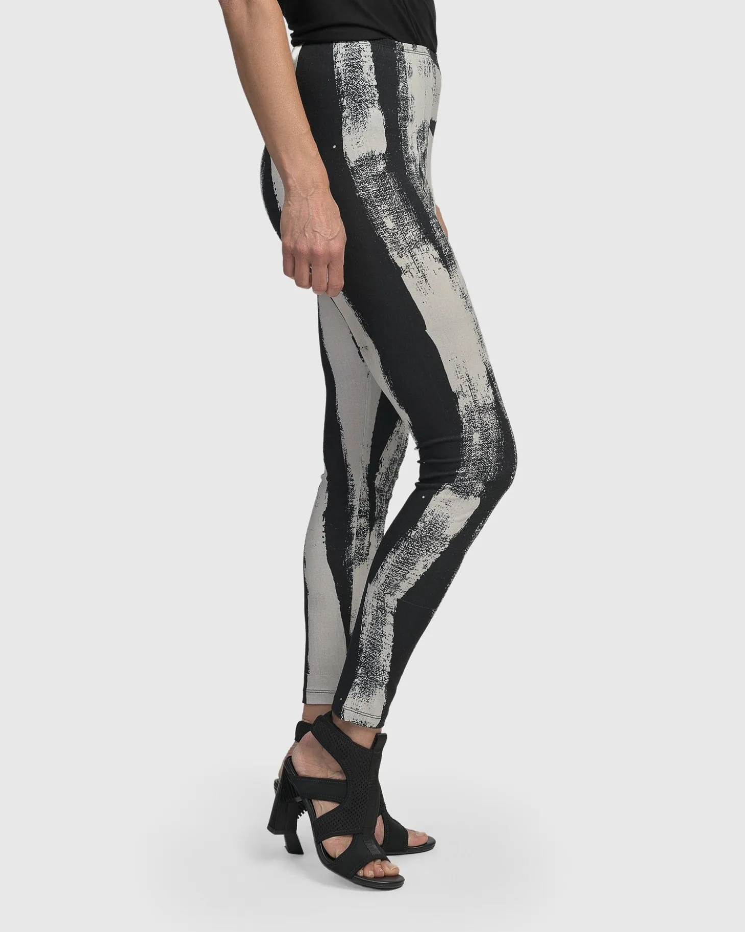 Women Alembika Charisma Leggings, Grunge