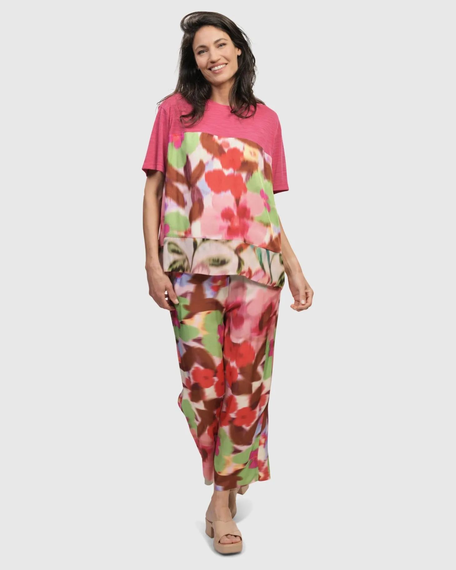 Women Alembika Cherry Blossom Tee, Blush