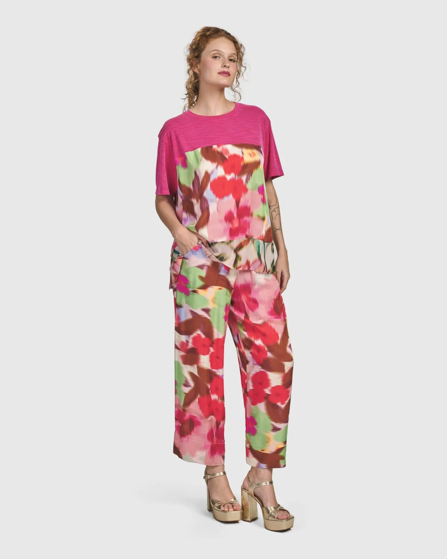 Women Alembika Cherry Blossom Tee, Blush