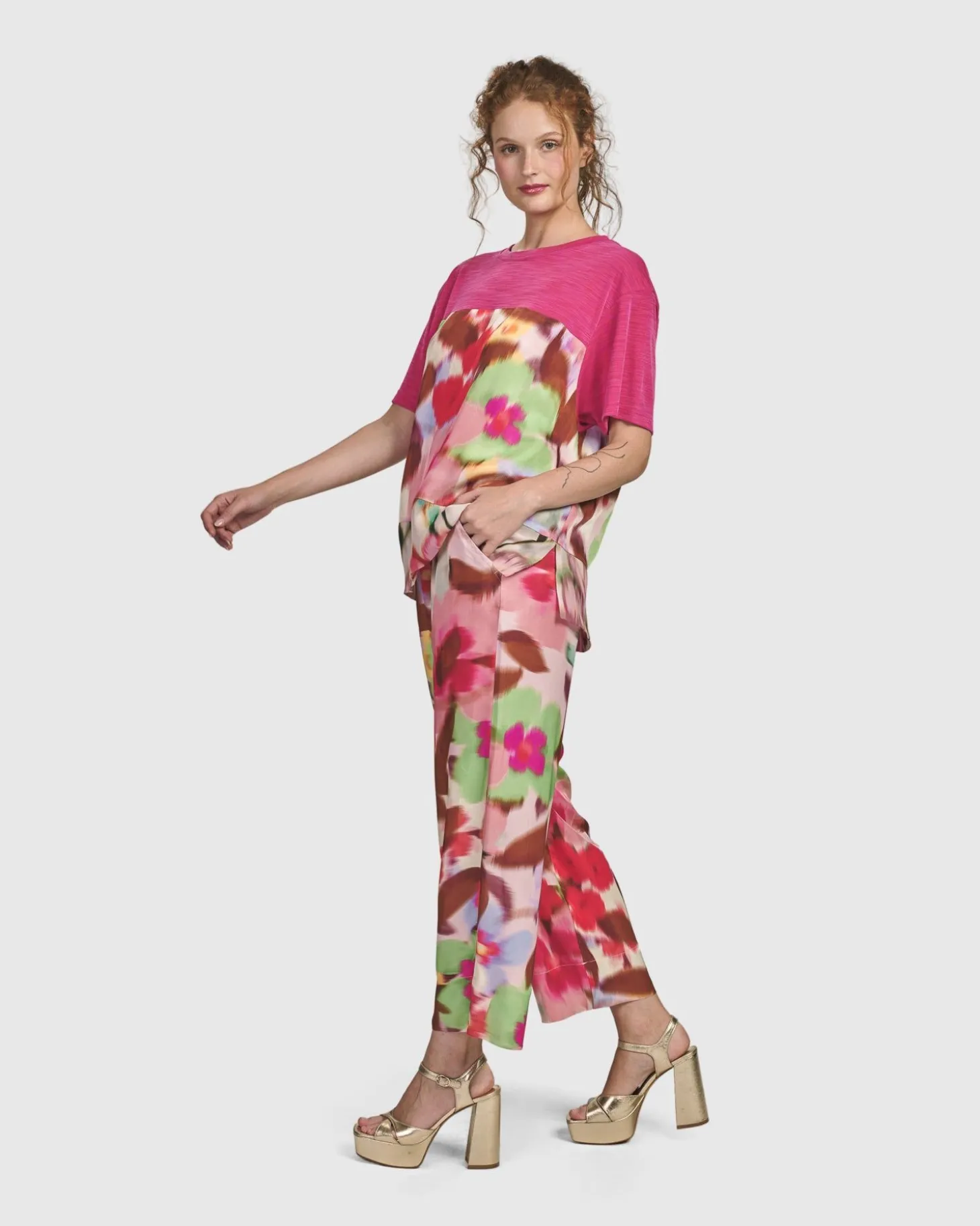 Women Alembika Cherry Blossom Tee, Blush