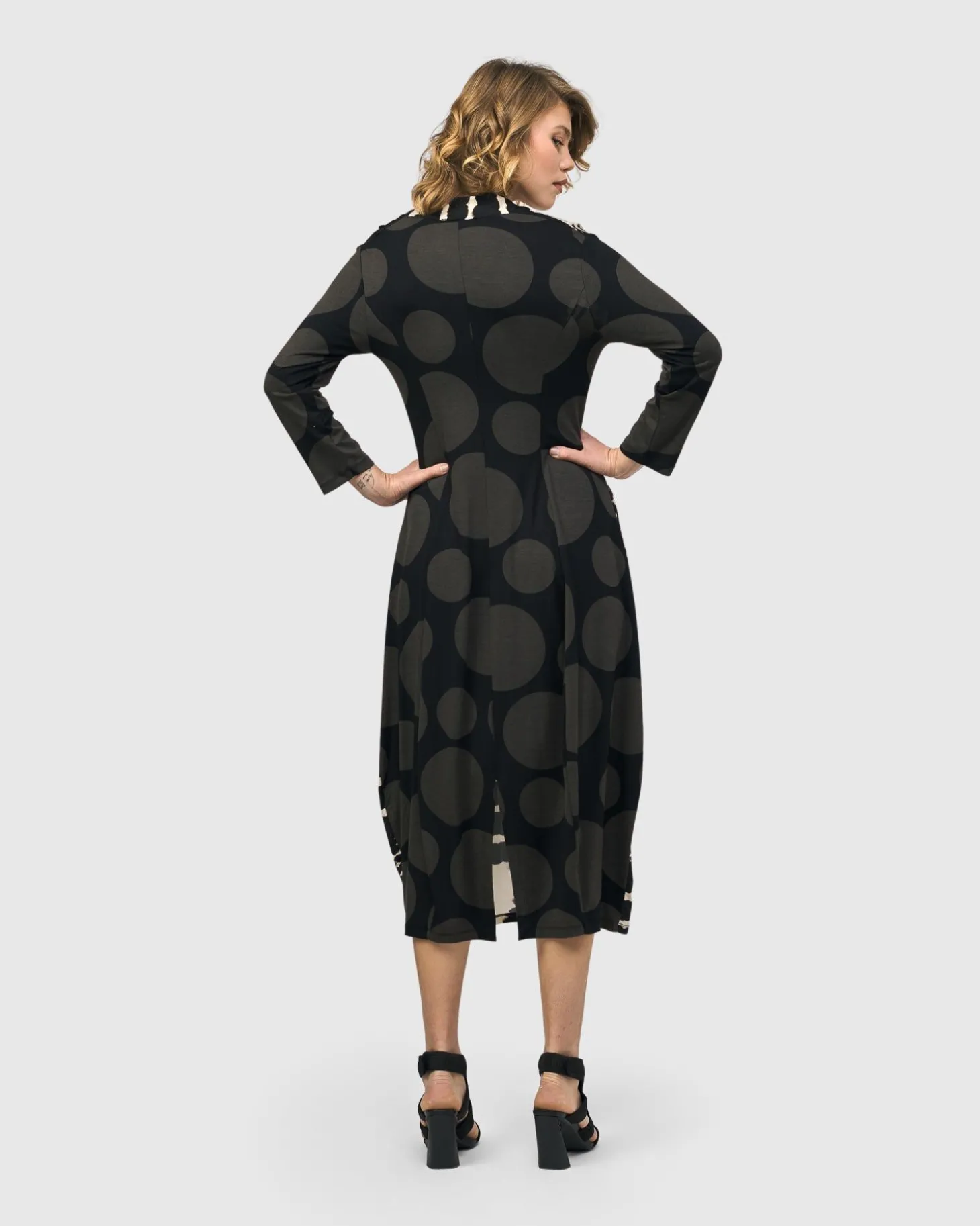 Women Alembika Chicha Cocoon Dress, Savanna