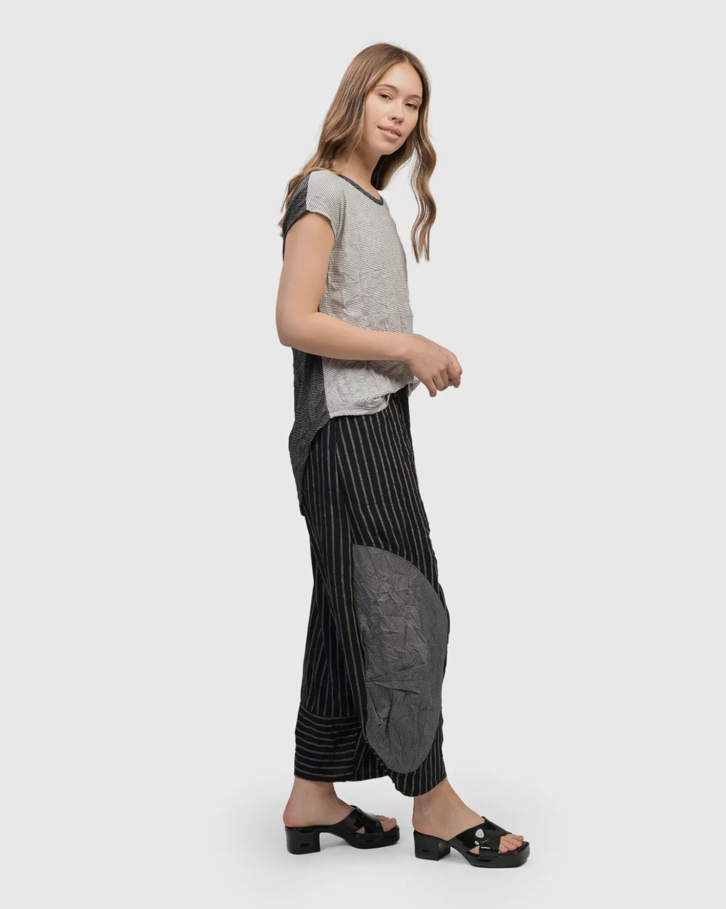Women Alembika Circe Weekend Tee, Stripes