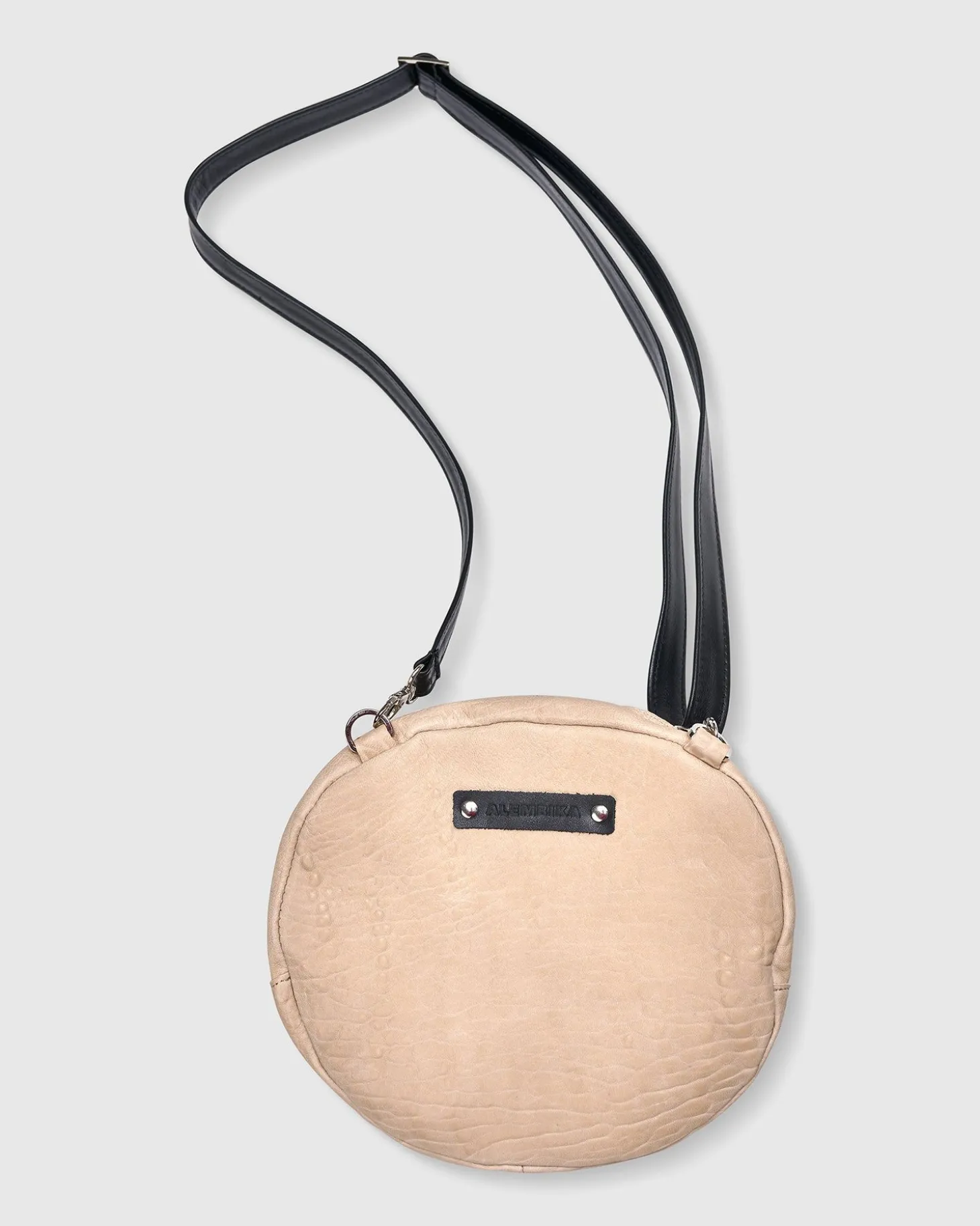 Women Alembika Circle Canteen Bag, Nude