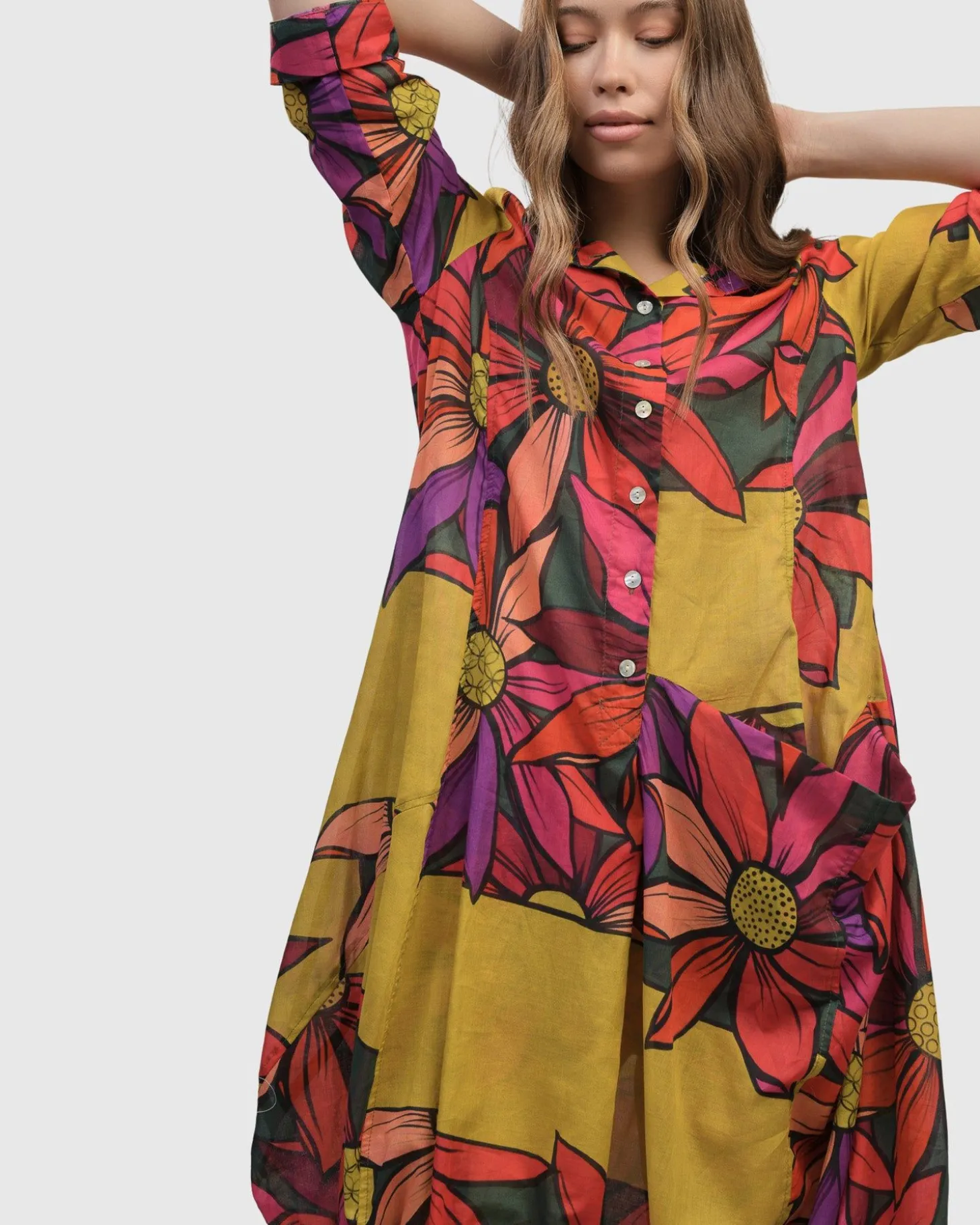 Women Alembika Dandelion Wonderful Dress, Bouquet