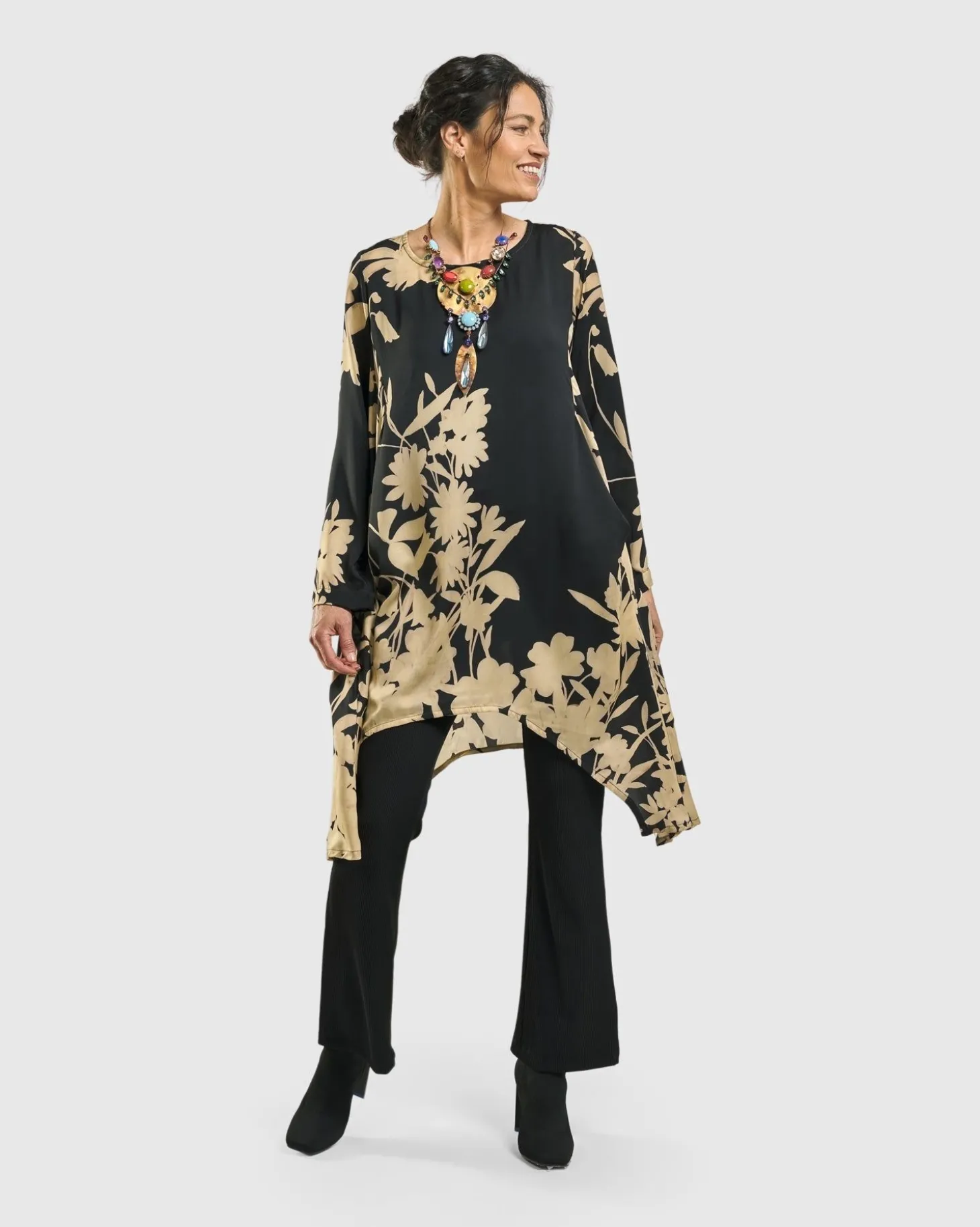 Women Alembika Daylily Tunic Top, Floral