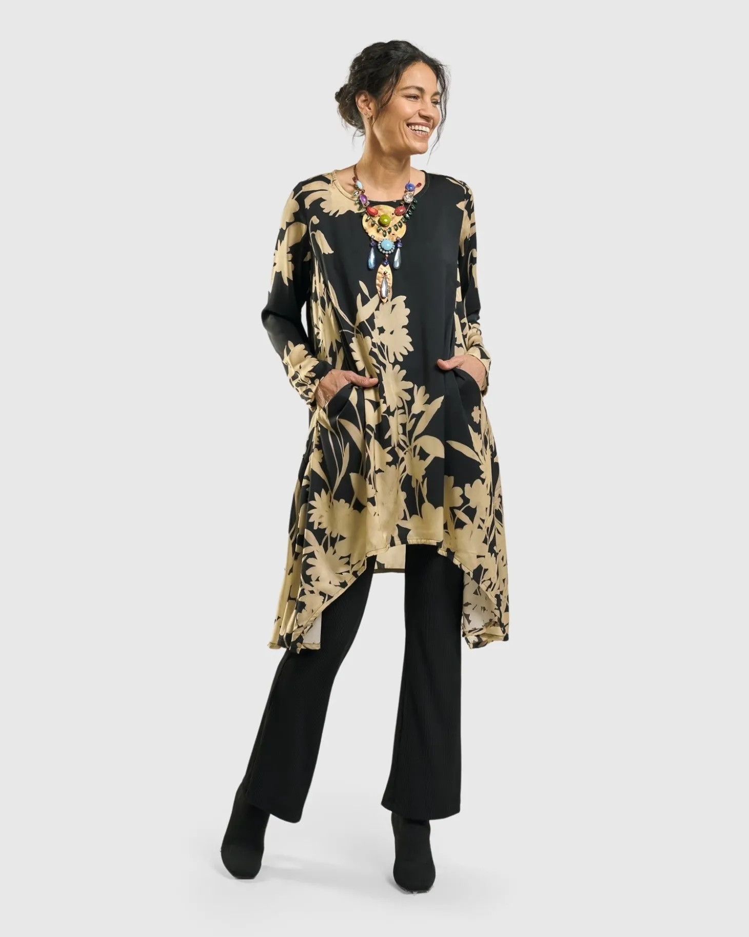 Women Alembika Daylily Tunic Top, Floral