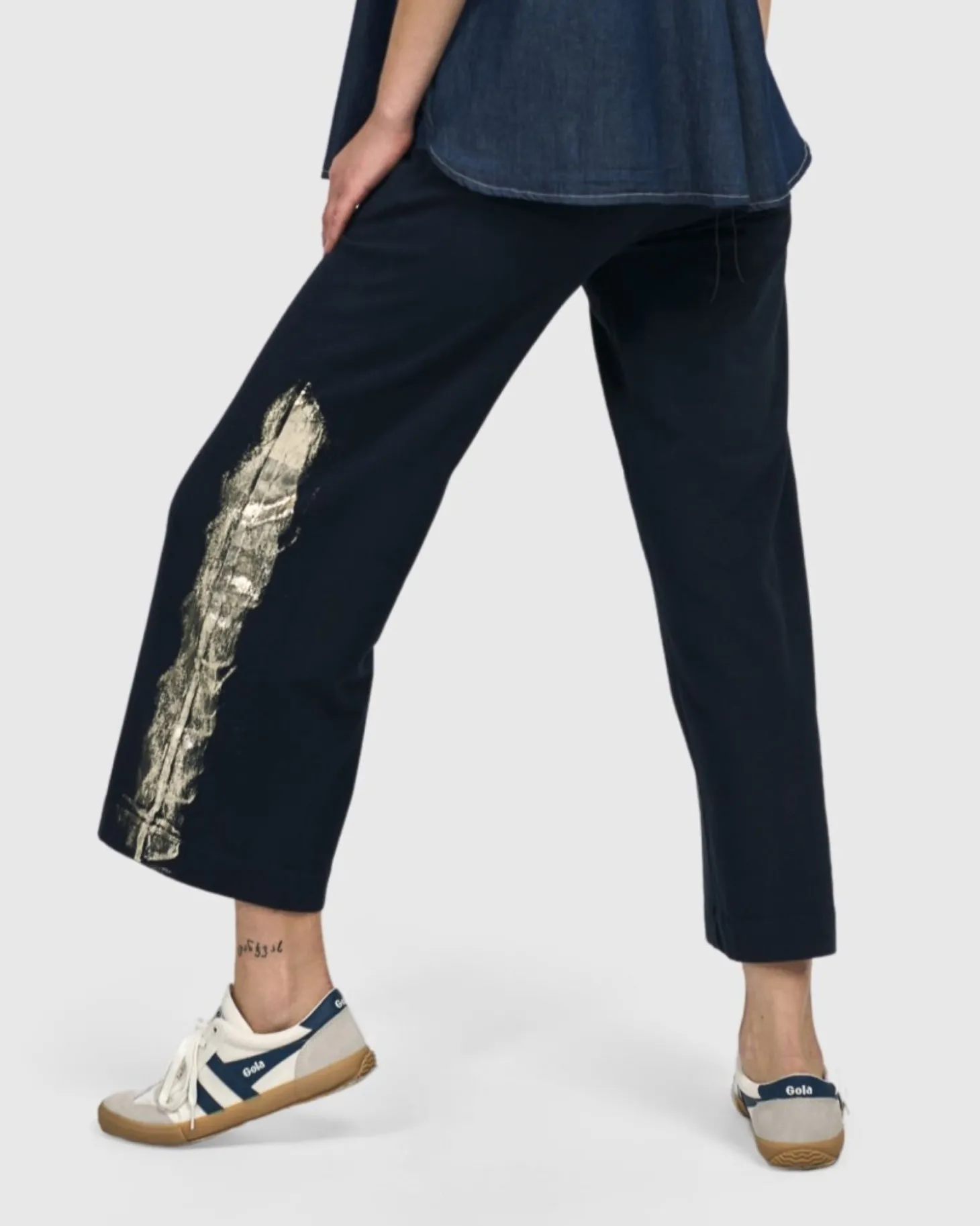 Women Alembika Denver Cropped Pants, Navy