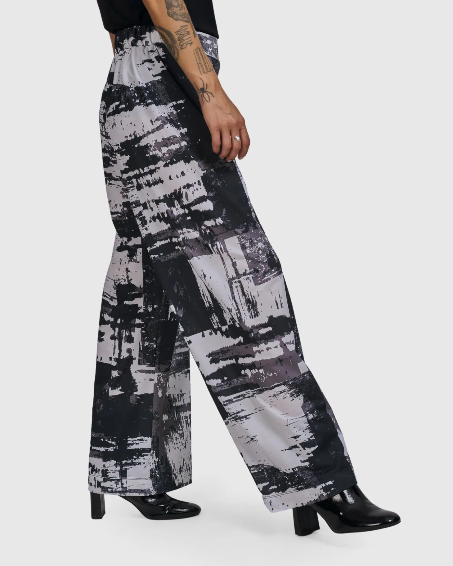 Women Alembika Digi Straight Leg Pants, Marble