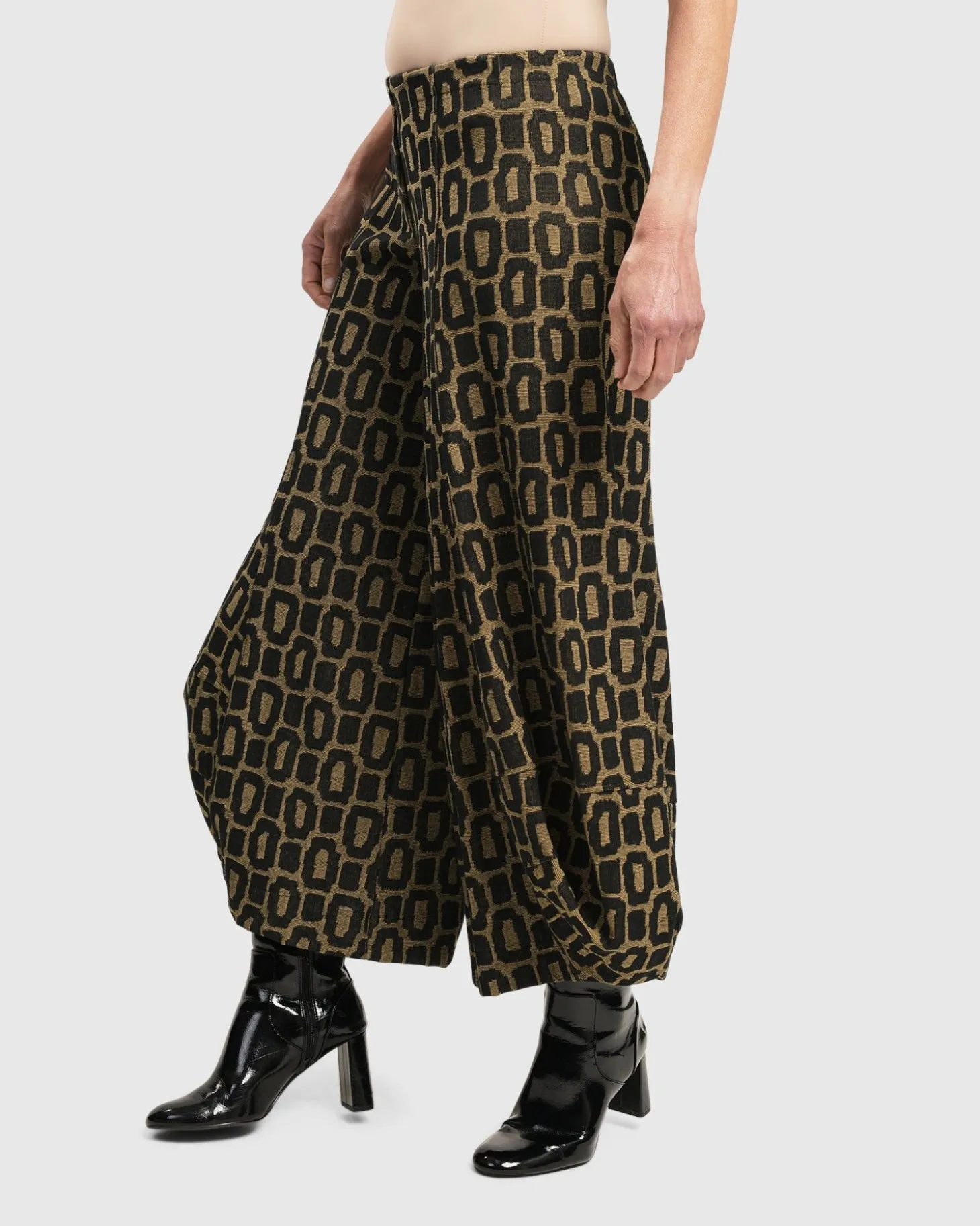 Women Alembika Dynamite Days Punto Pants, Ochre