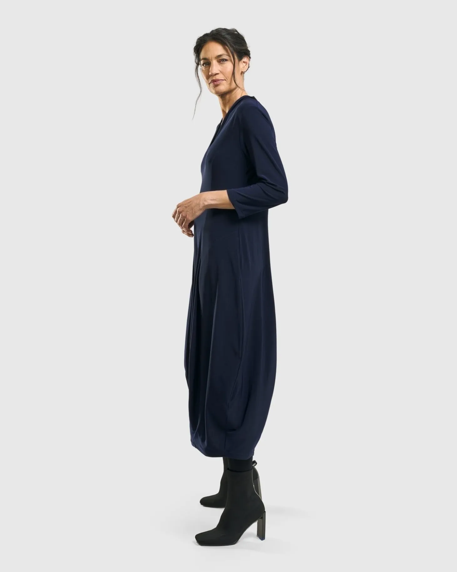 Women Alembika Essential Cocoon Dress, Night