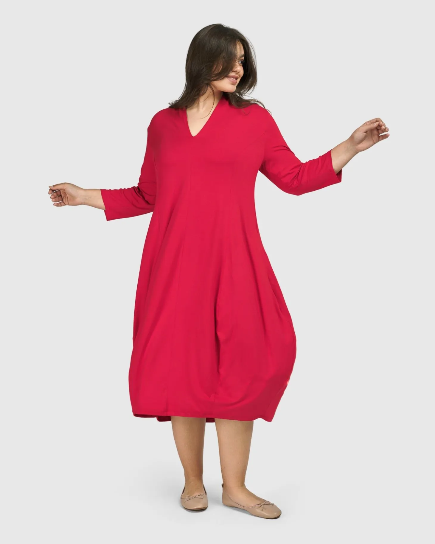 Women Alembika Essential Cocoon Dress, Red Rose