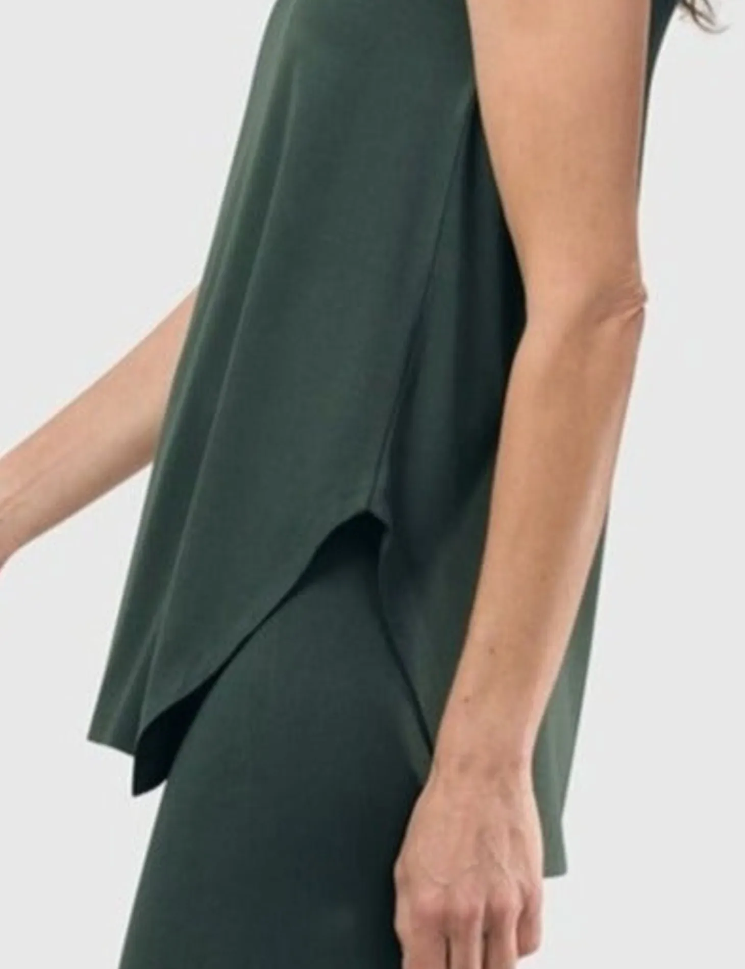 Women Alembika Essential Cutaway Tank Top, Green