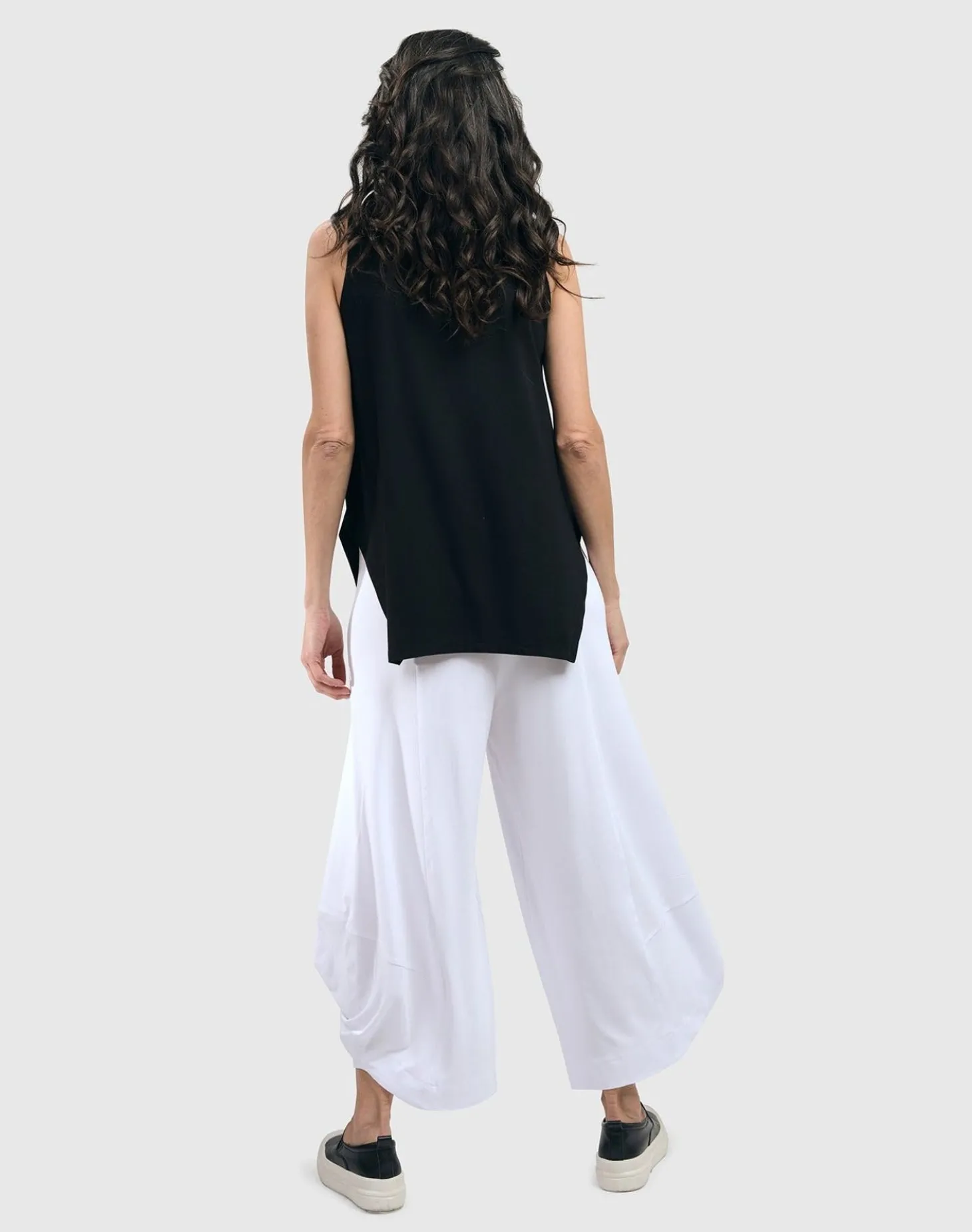 Women Alembika Essential Cutaway Tank Top, Black