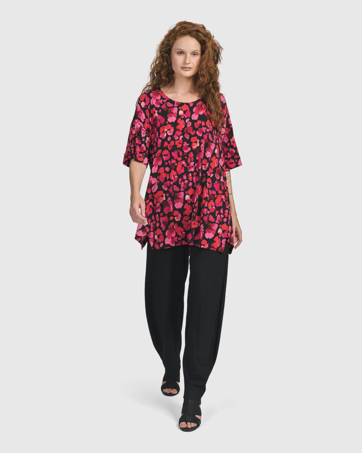 Women Alembika Essential Flow Pants, Black