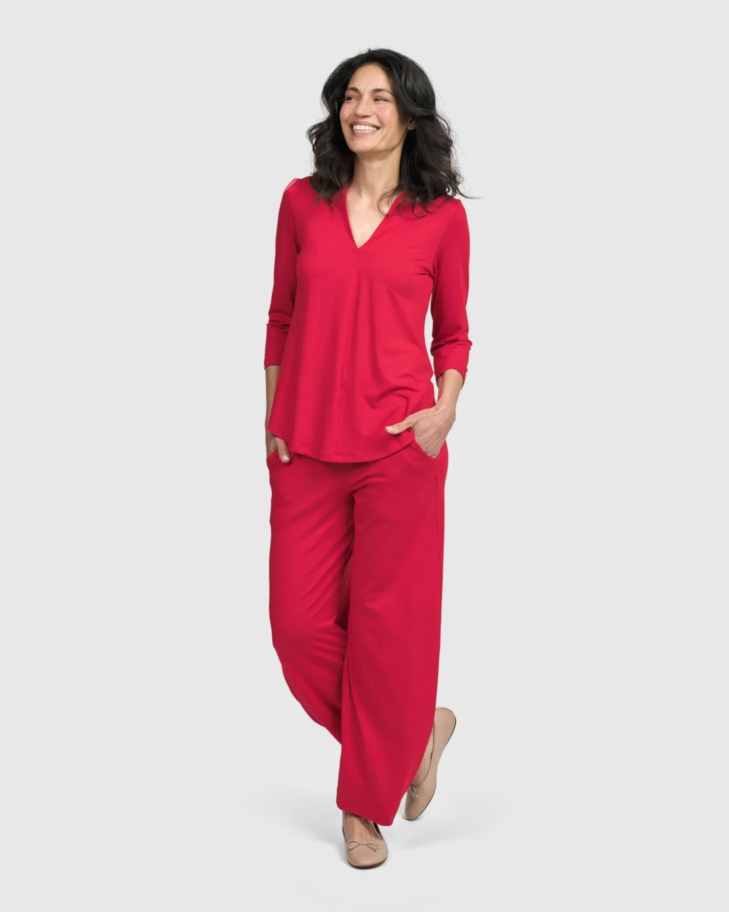 Women Alembika Essential Flow Pants, Red Rose