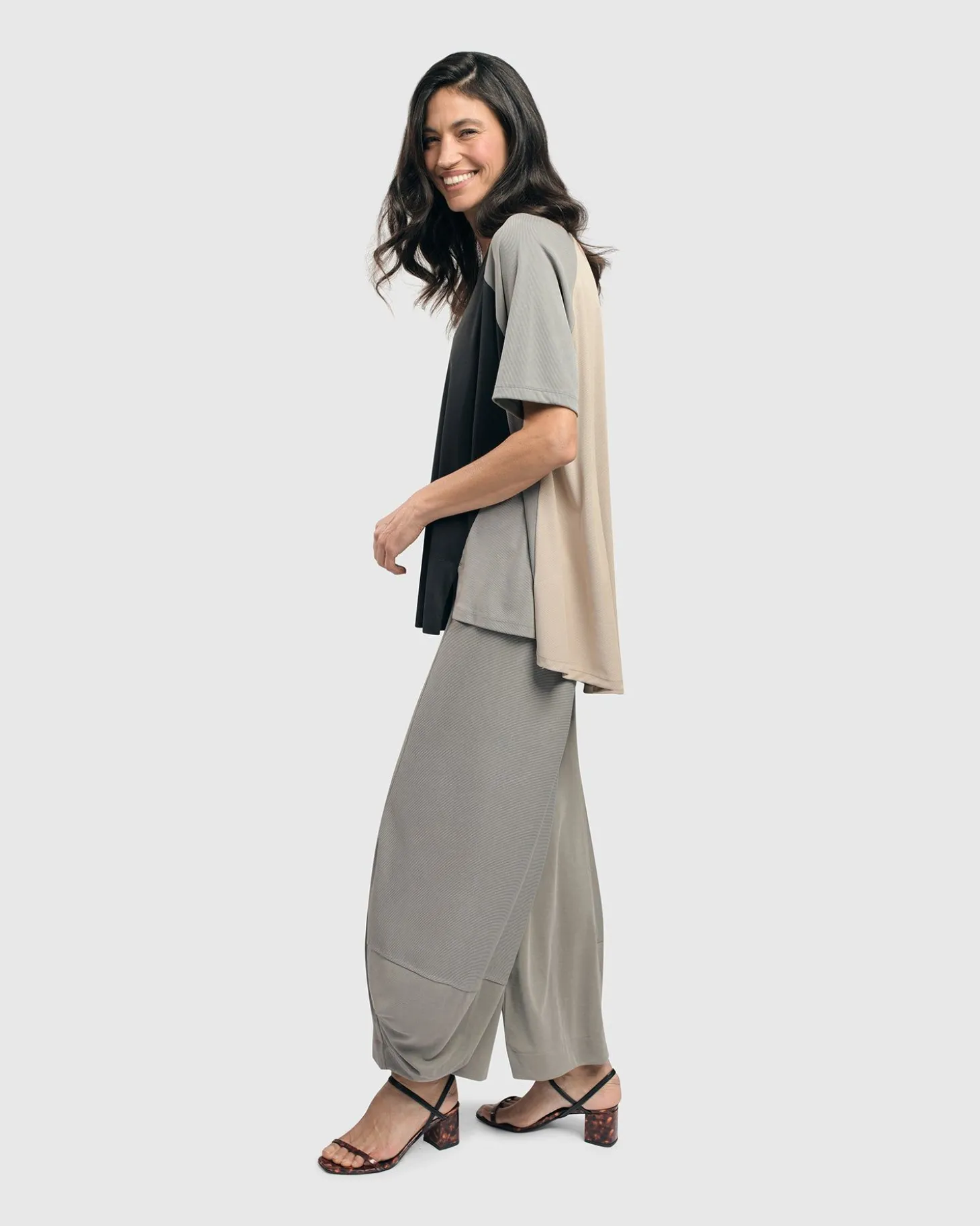 Women Alembika Essential Go-To Punto Pants, Fog