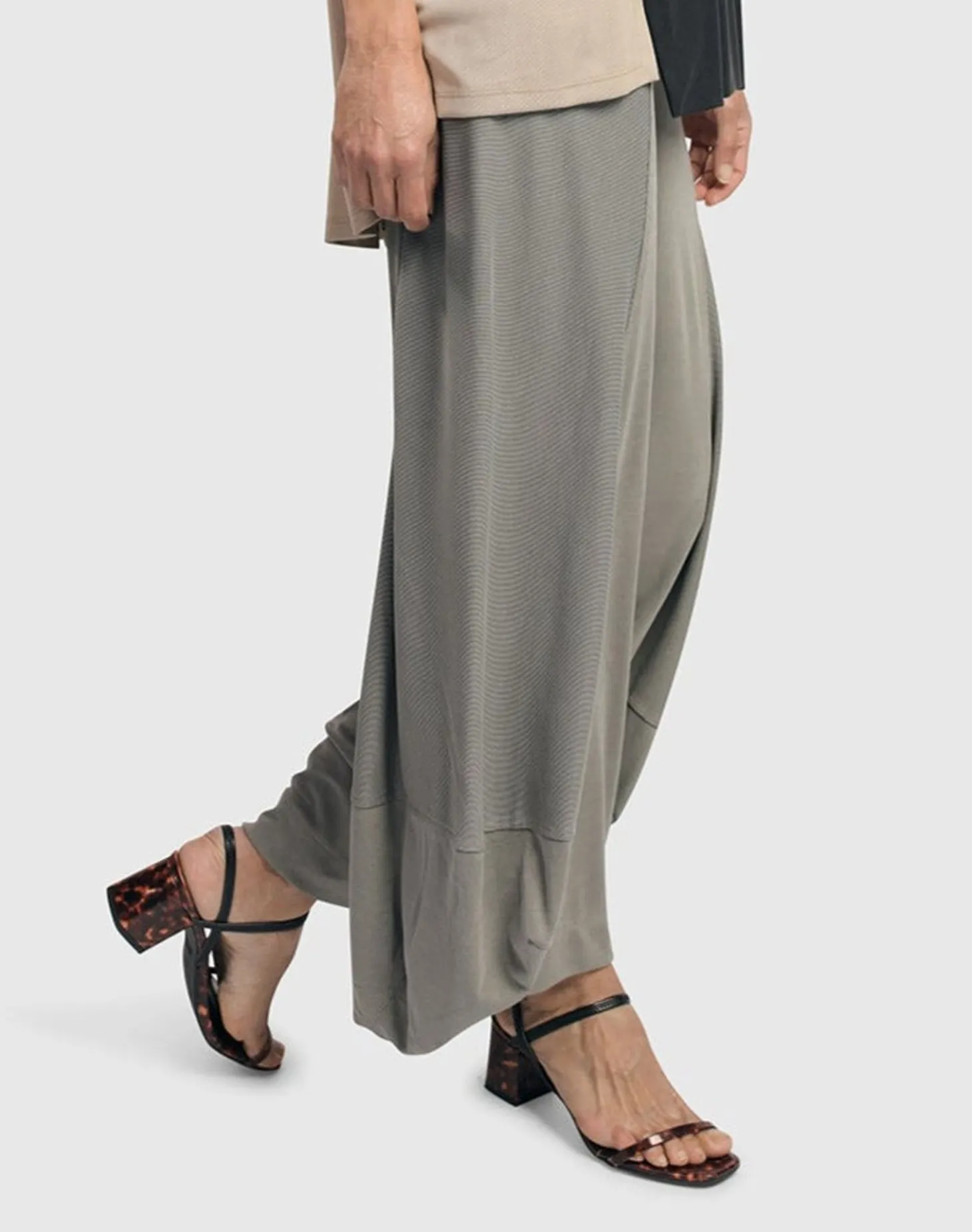 Women Alembika Essential Go-To Punto Pants, Fog