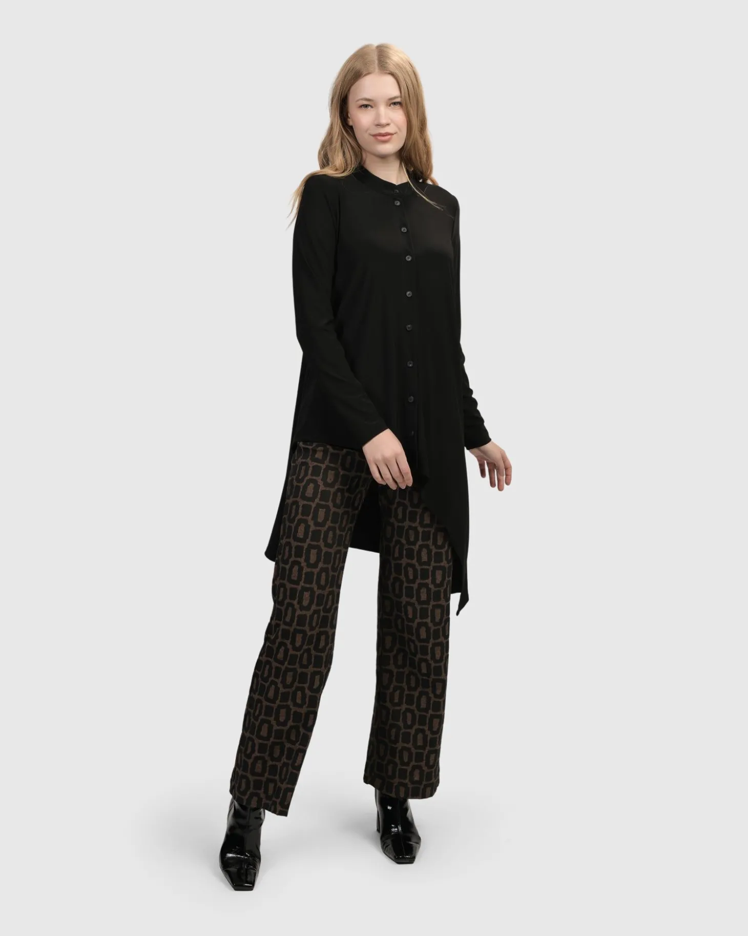 Women Alembika Essential Hi-Lo Button Down Top, Black