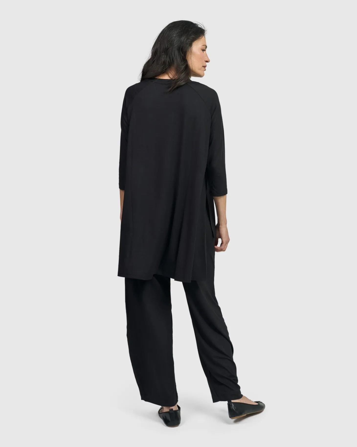 Women Alembika Essential Hi-Lo Top, Black