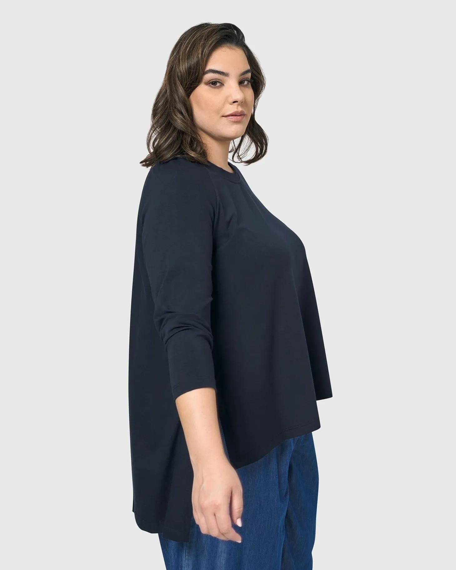 Women Alembika Essential Hi-Lo Top, Navy