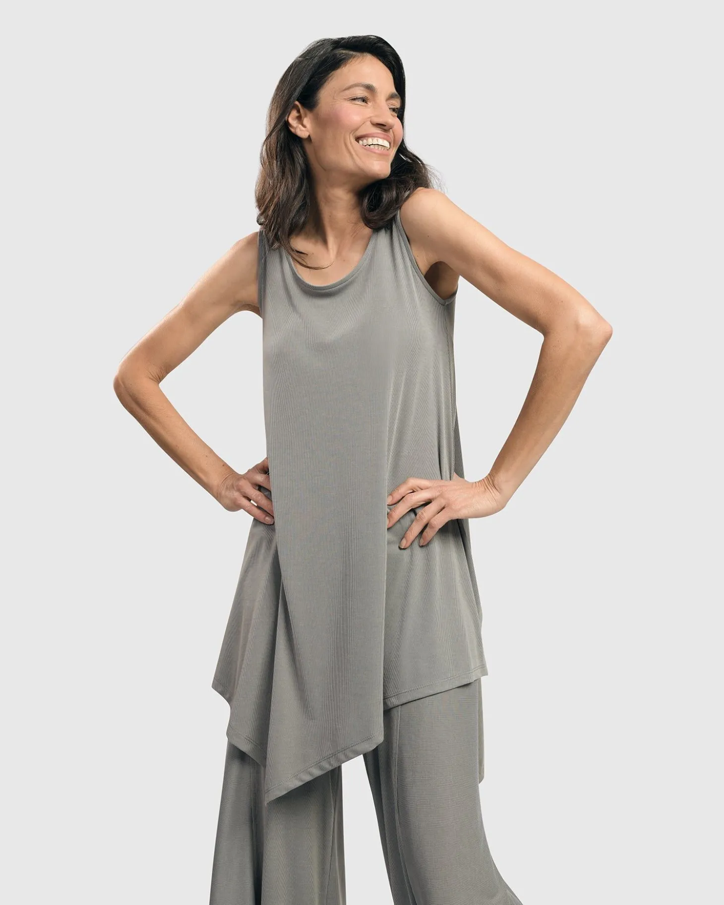 Women Alembika Essential Joy Sleeveless Tunic Top, Fog