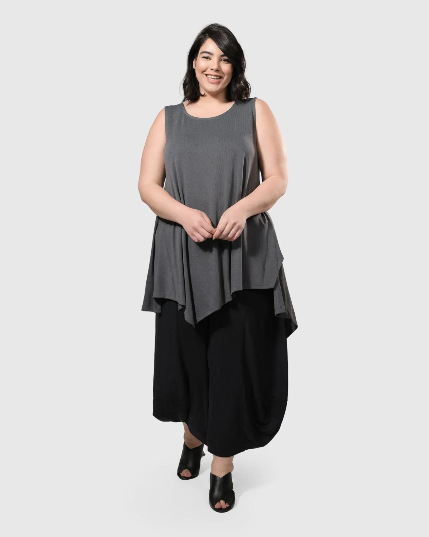 Women Alembika Essential Joy Sleeveless Tunic Top, Grey