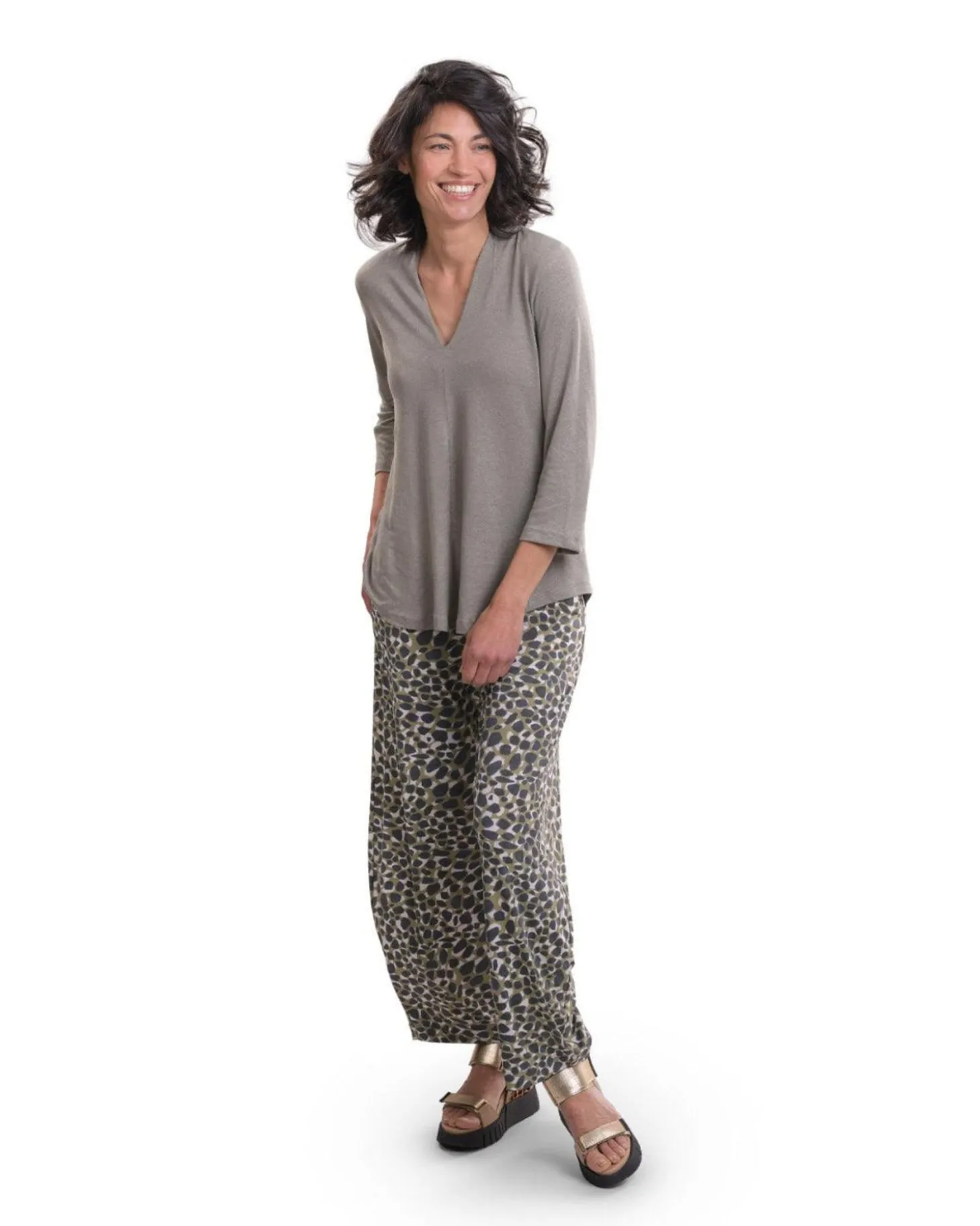 Women Alembika Essential Linen V-Neck Top, Sage