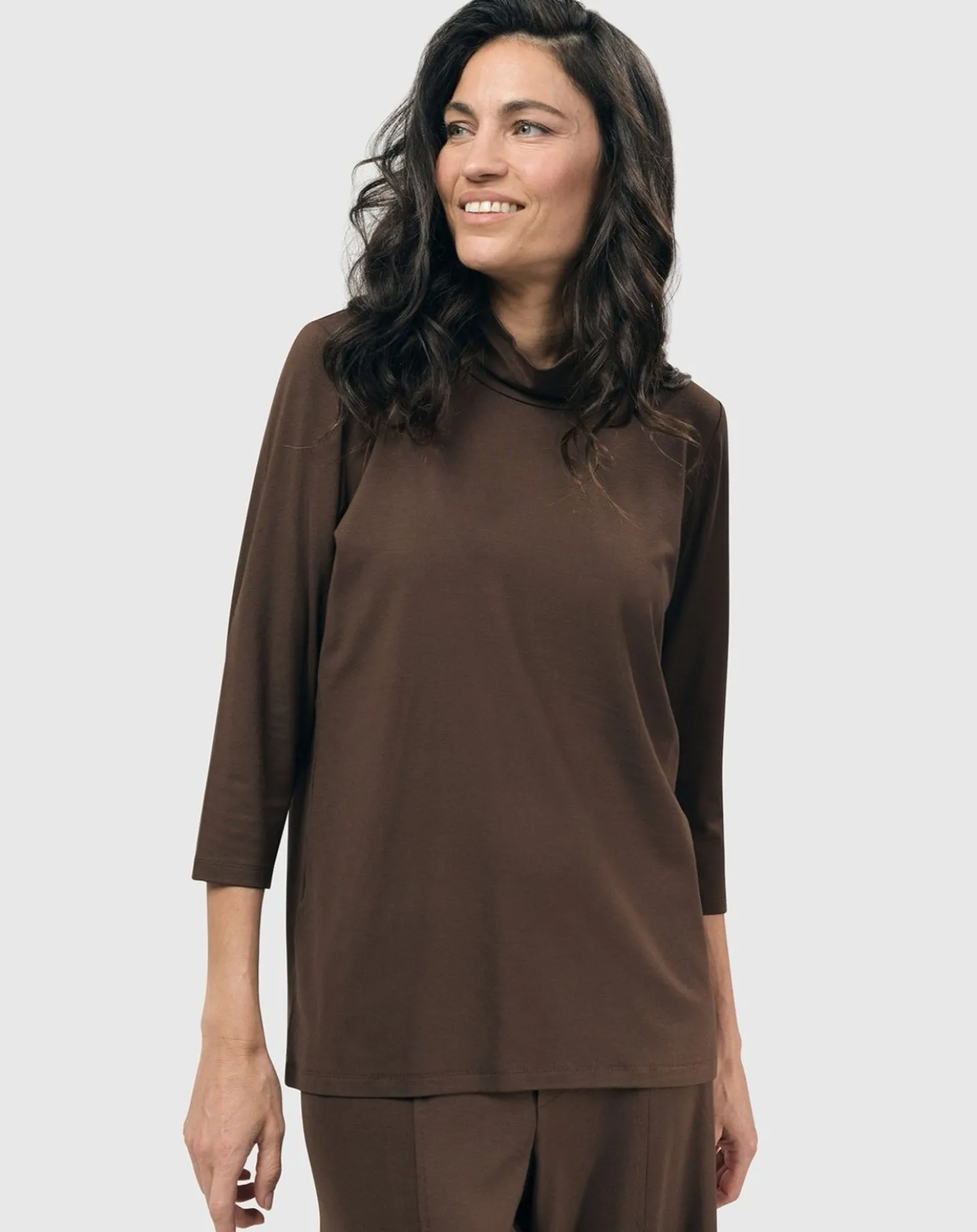 Women Alembika Essential Mockneck Top, Coffee