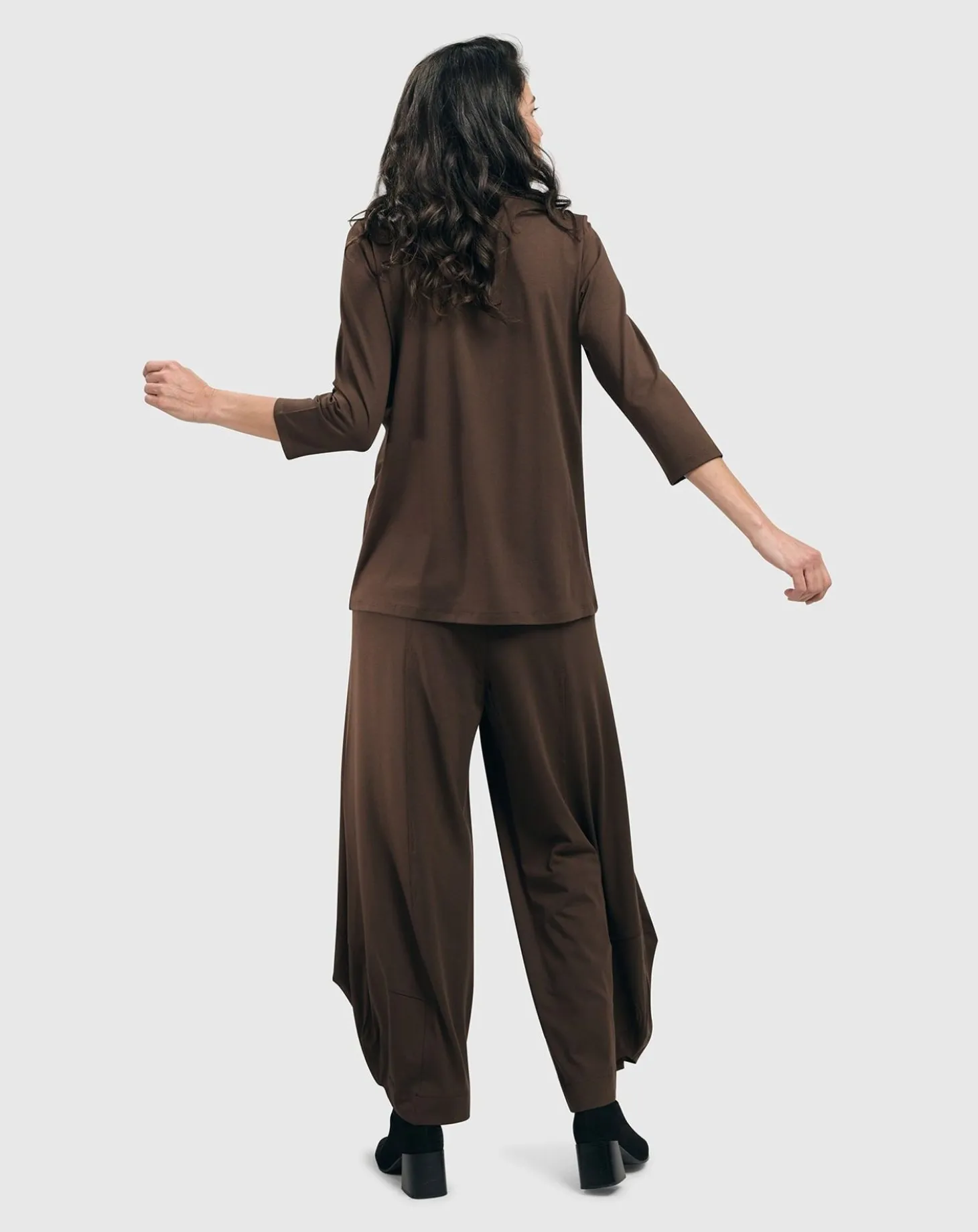 Women Alembika Essential Mockneck Top, Coffee