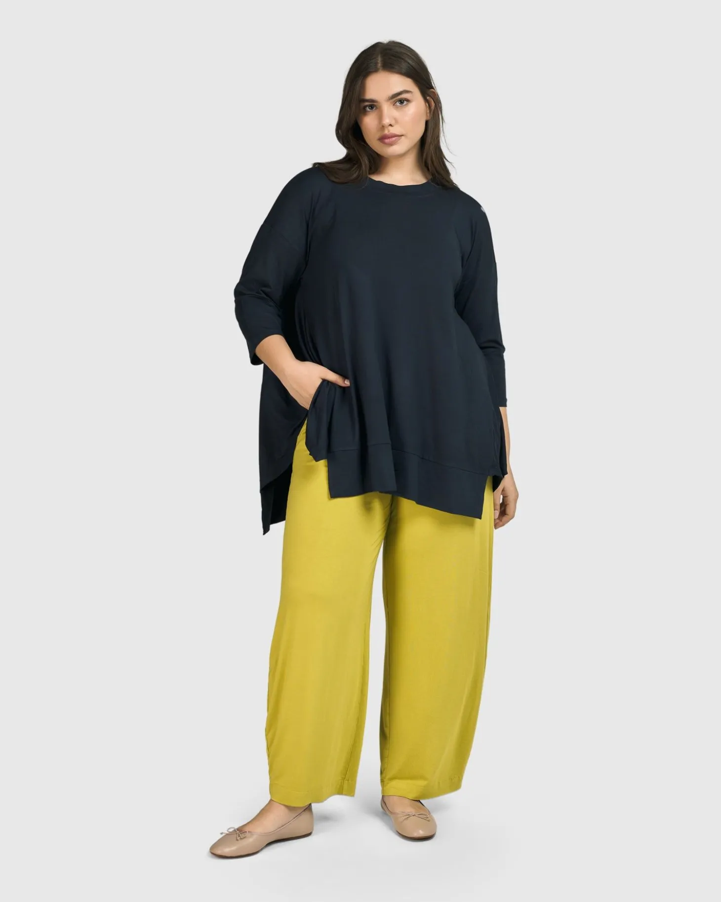 Women Alembika Essential Oversized Trapeze Top, Ocean