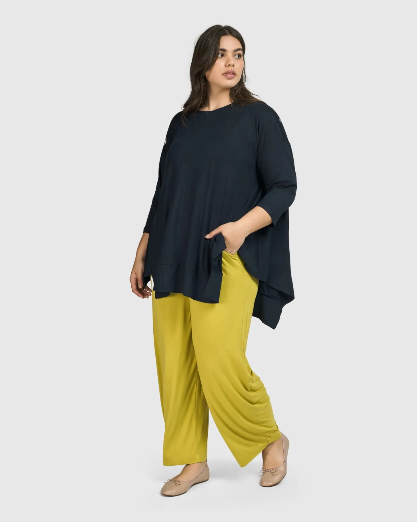 Women Alembika Essential Oversized Trapeze Top, Ocean