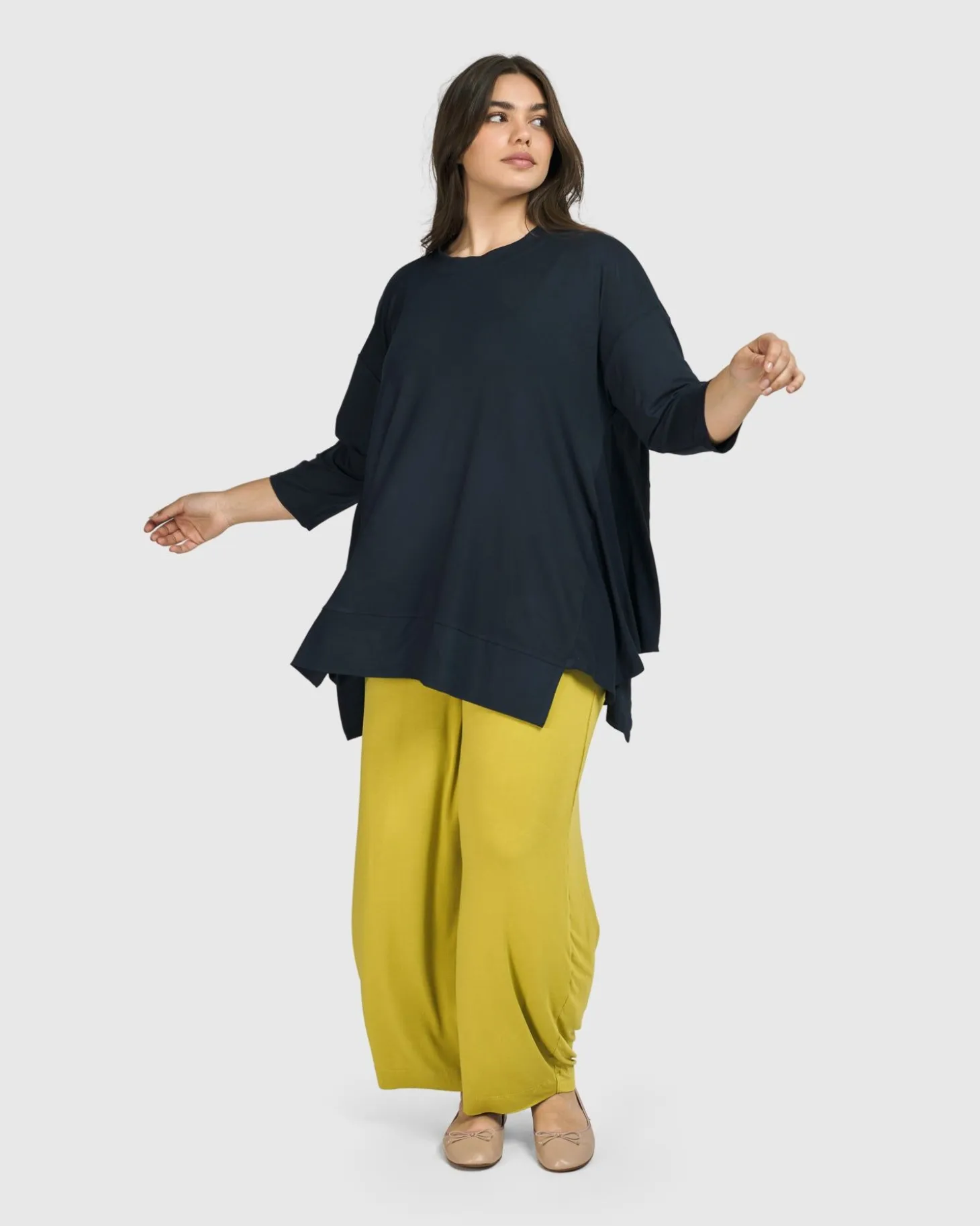 Women Alembika Essential Oversized Trapeze Top, Ocean