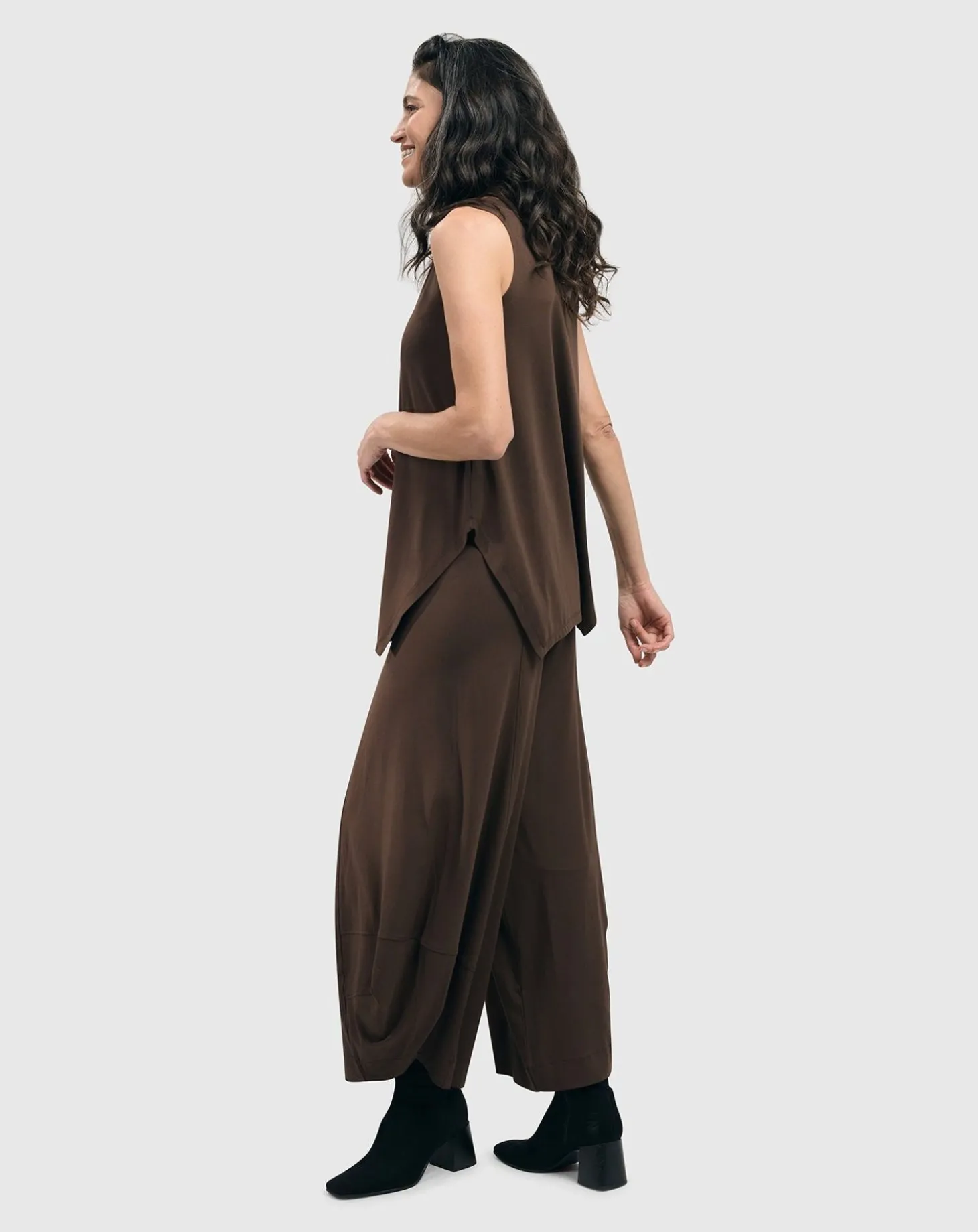 Women Alembika Essential Punto Pants, Coffee