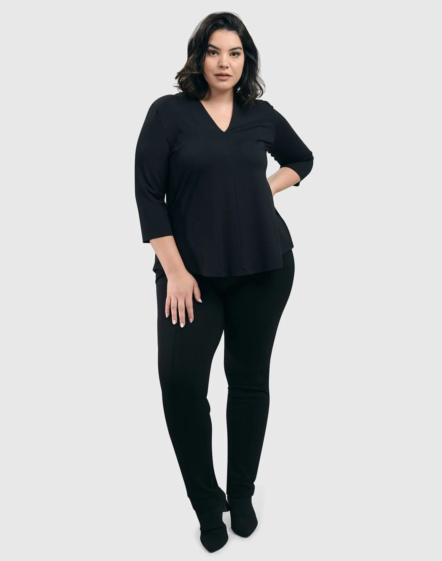 Women Alembika Essential Slim Pants, Black